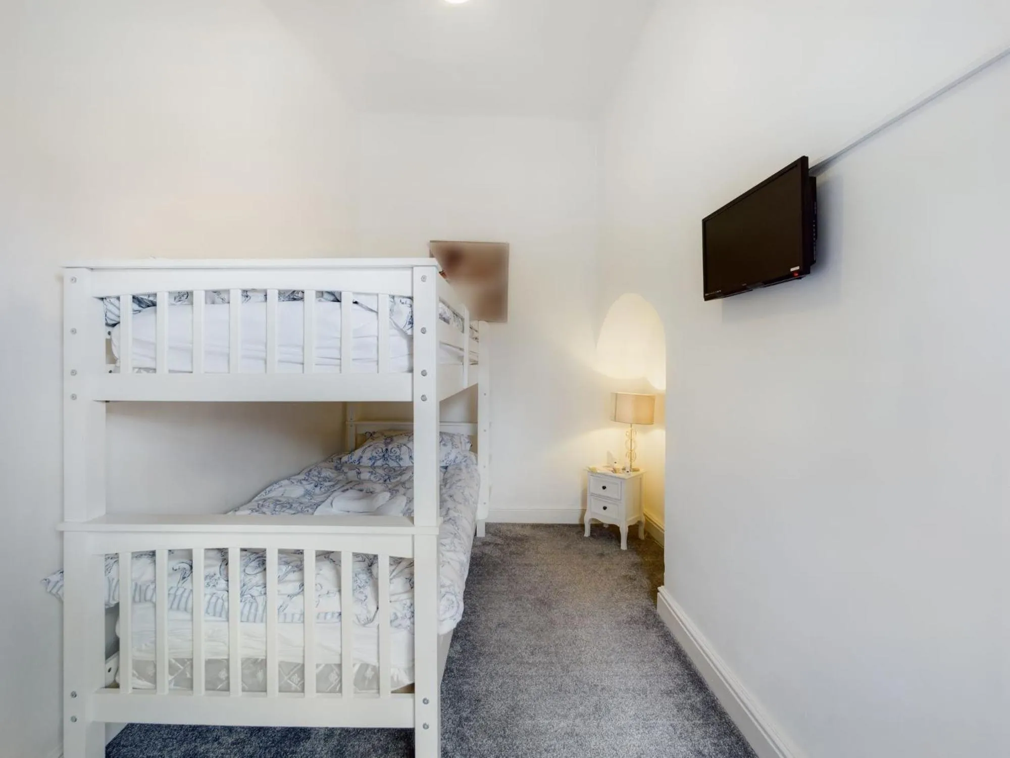 TV and multimedia, Bed in Rondeva