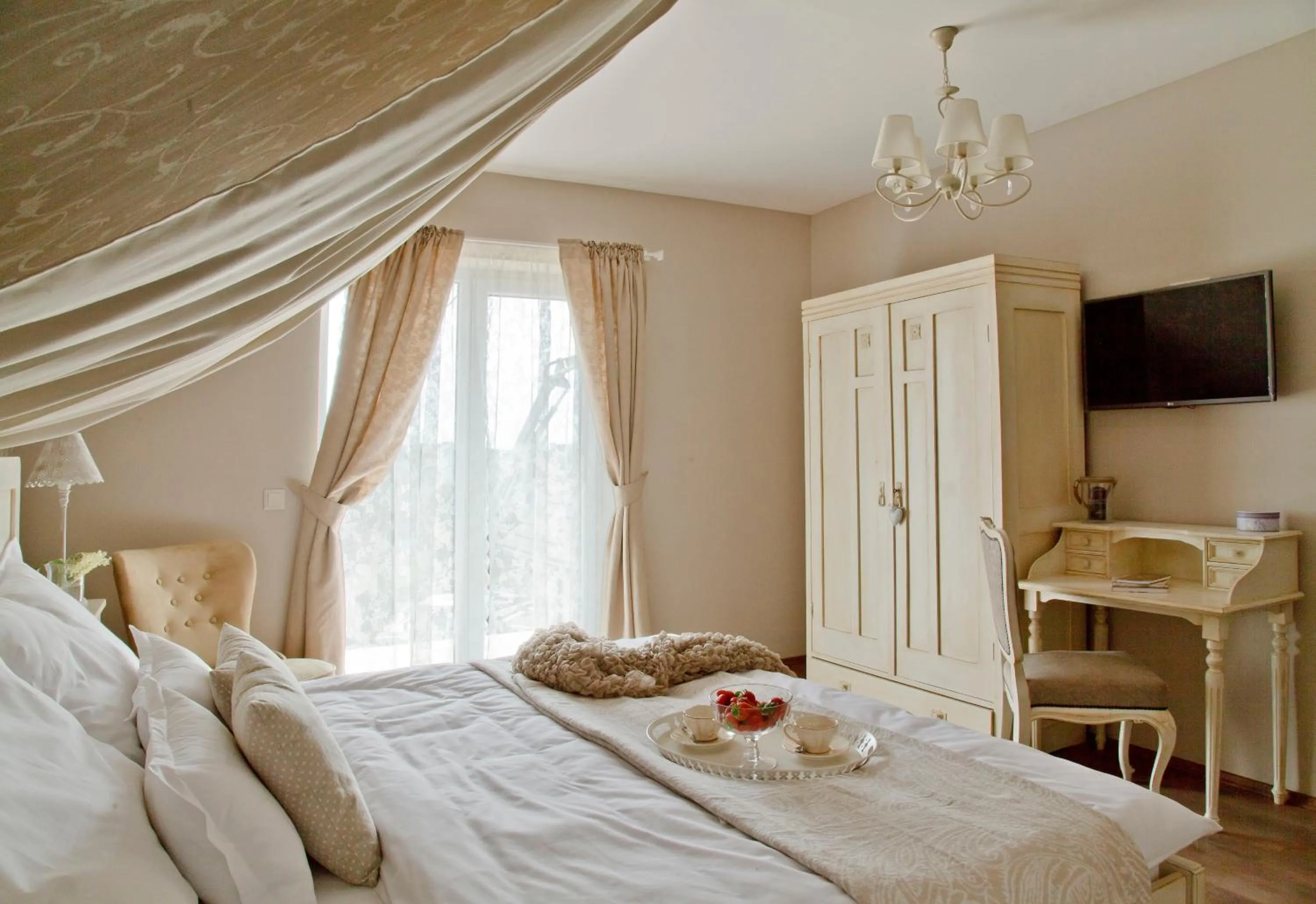 Photo of the whole room, Bed in Barackvirág Apartmanház