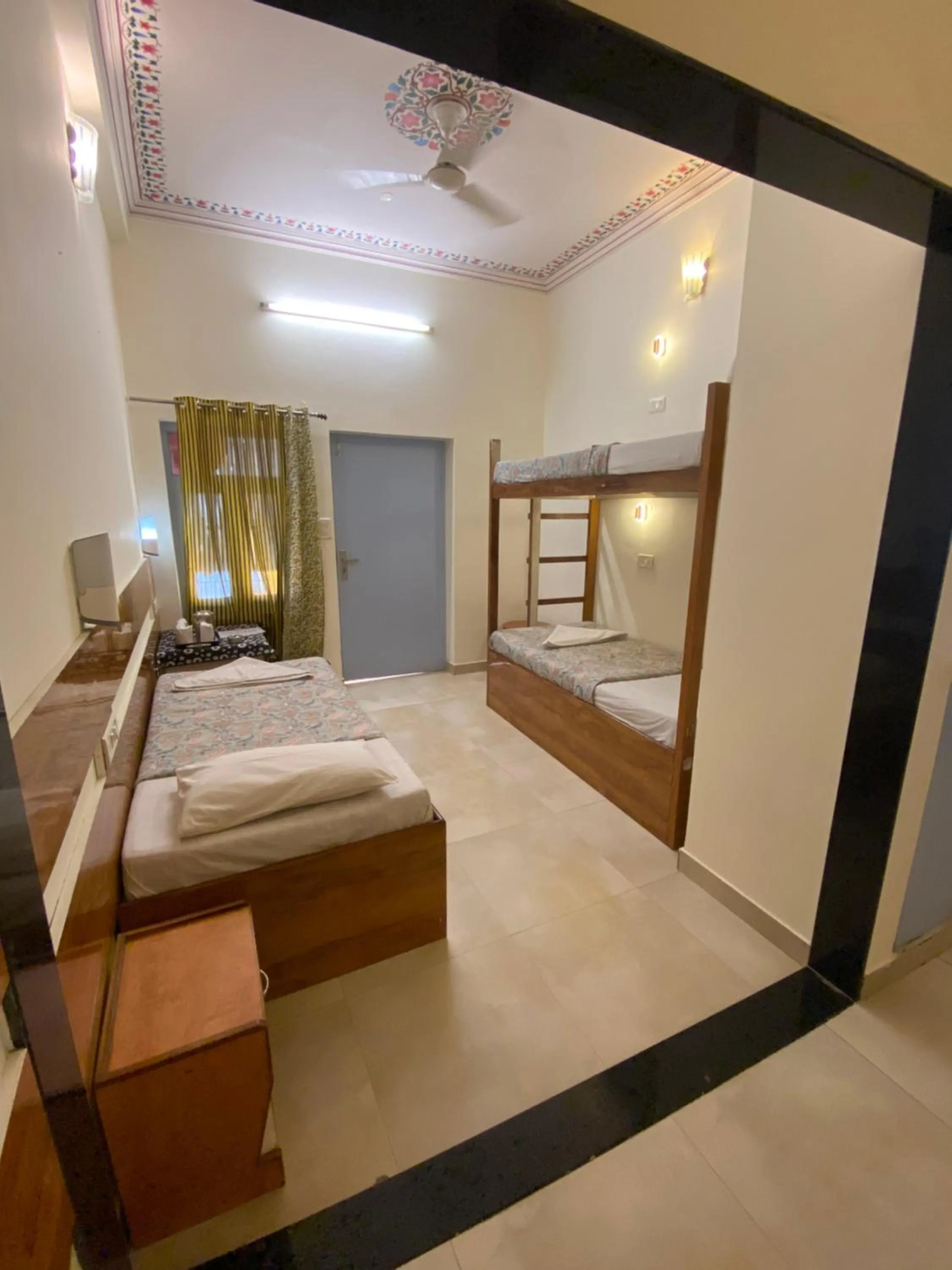 Bed in Chitra Katha - A Story Per Stay