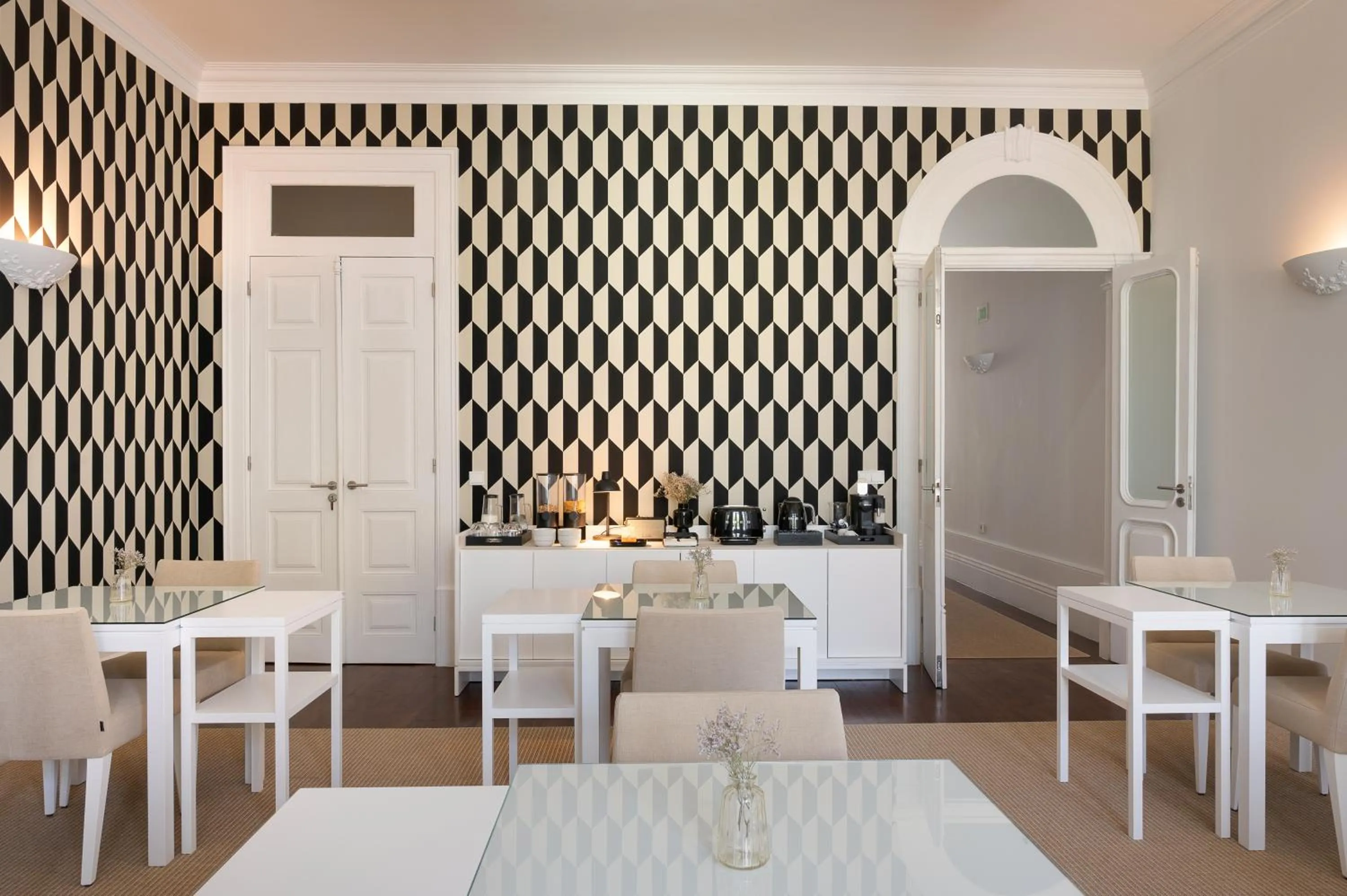 Breakfast in Oporto Comfort Charming Cedofeita - Free Parking