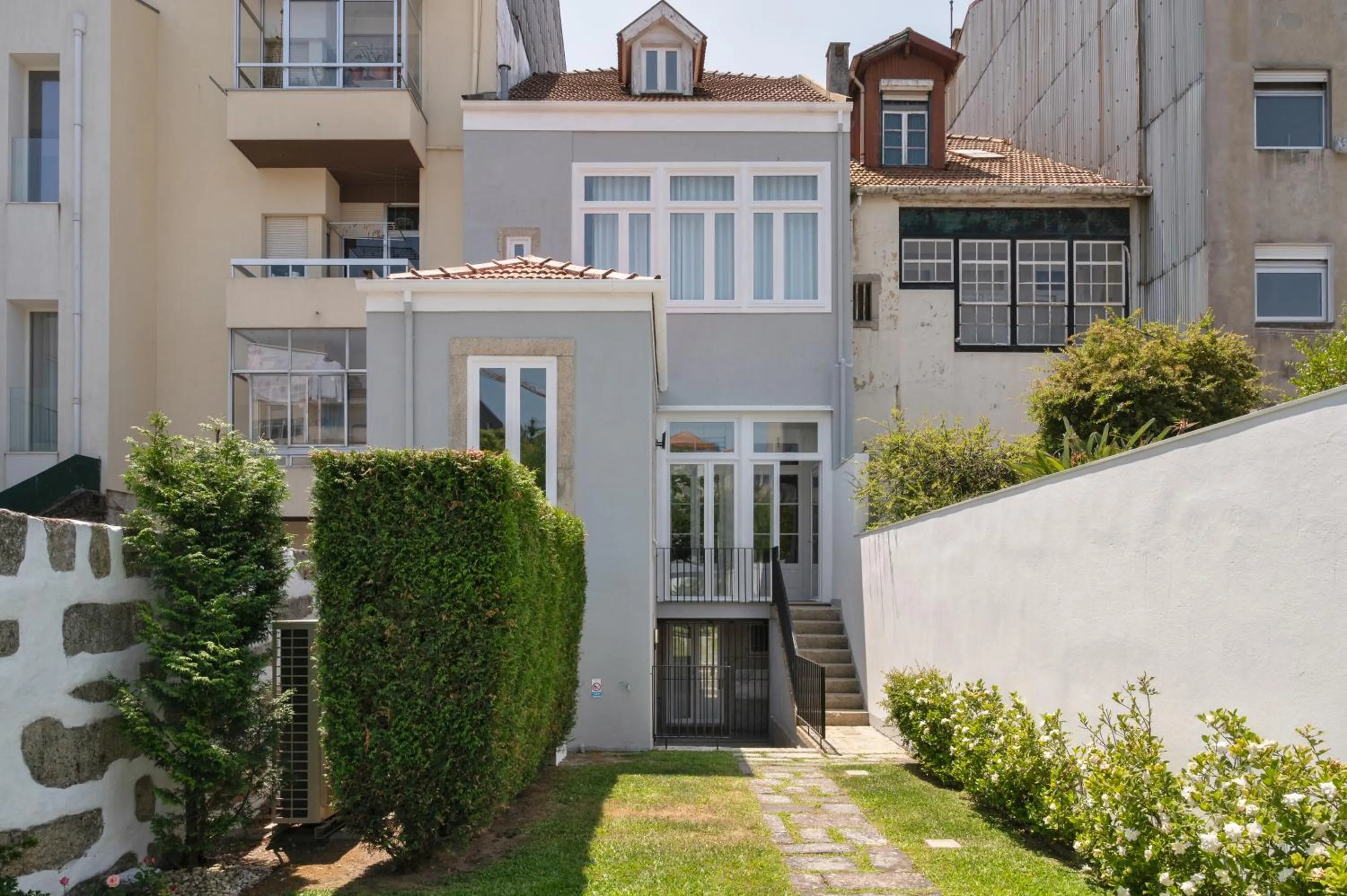 Property building in Oporto Comfort Charming Cedofeita - Free Parking