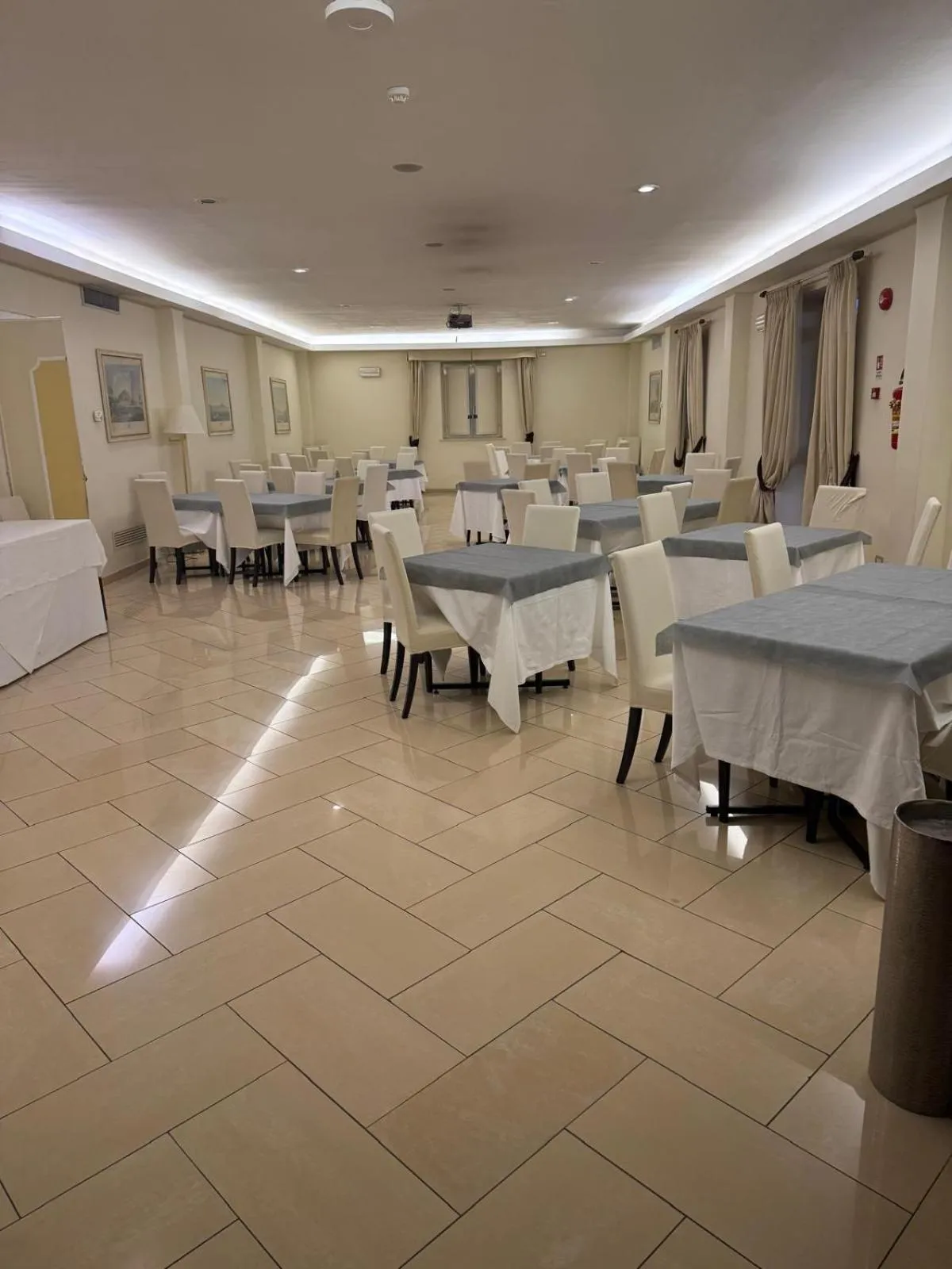 Lounge or bar in Park Hotel Villamaria