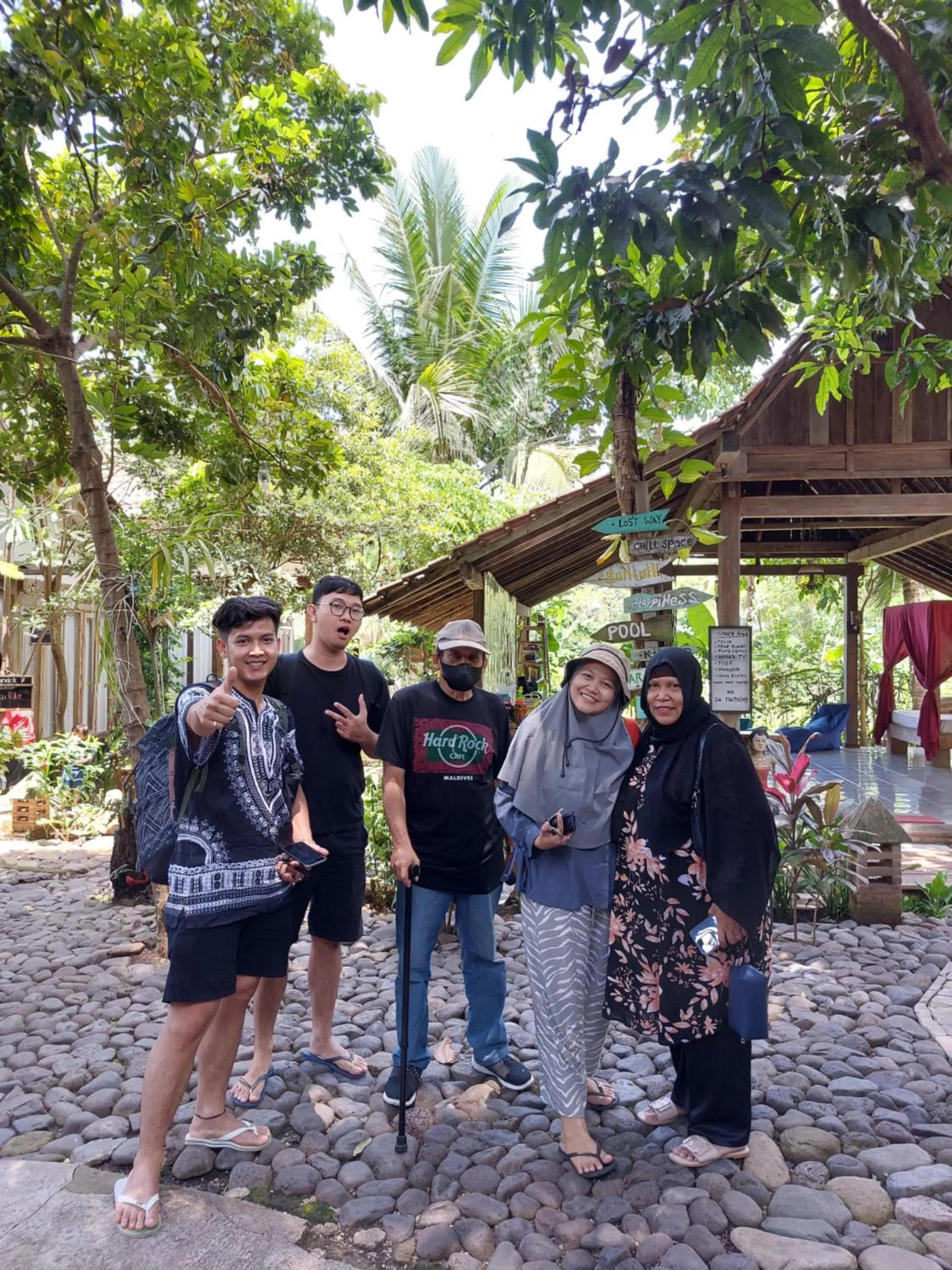 Day in Didu's Homestay Bed & Breakfast