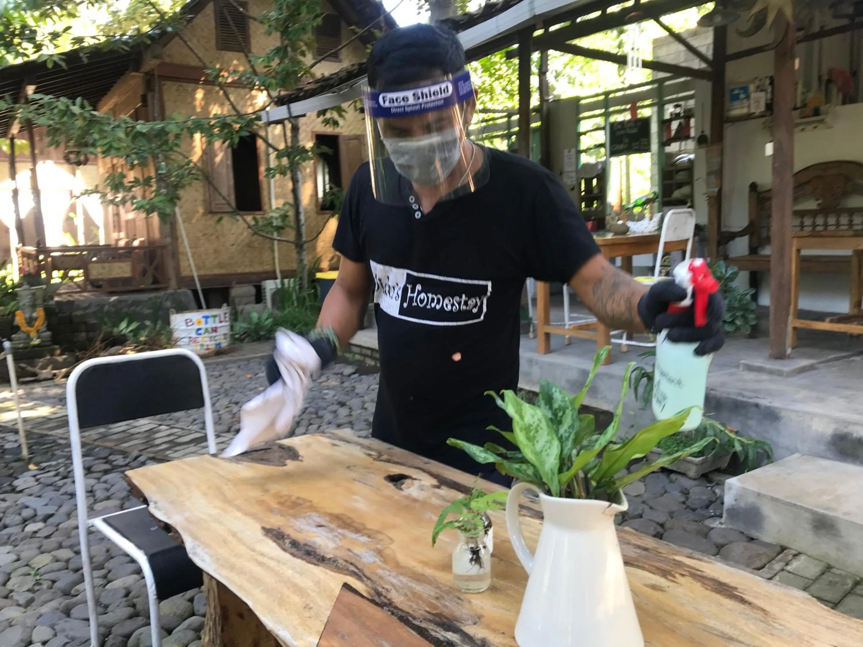 Day in Didu's Homestay Bed & Breakfast