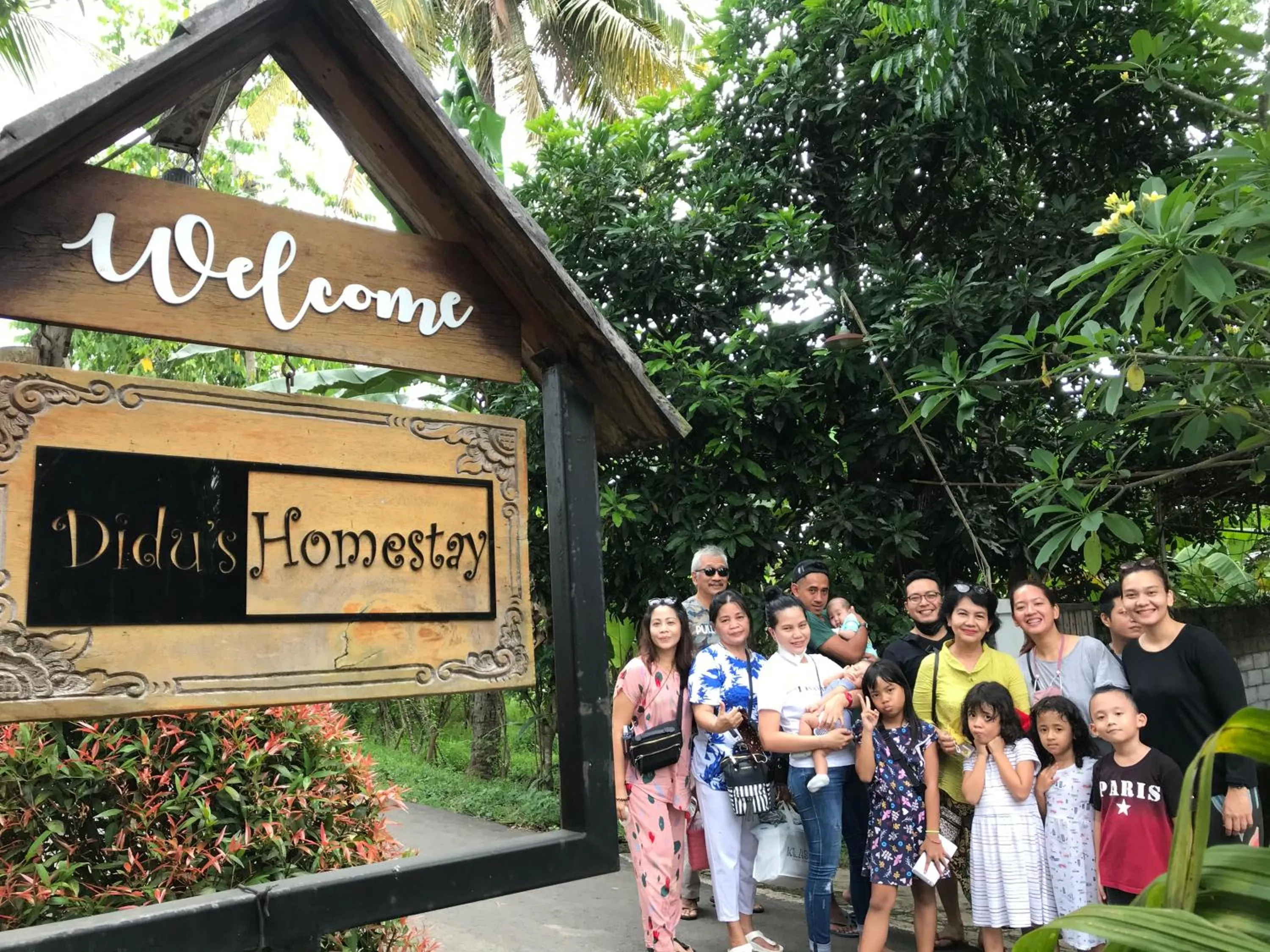 Day in Didu's Homestay Bed & Breakfast