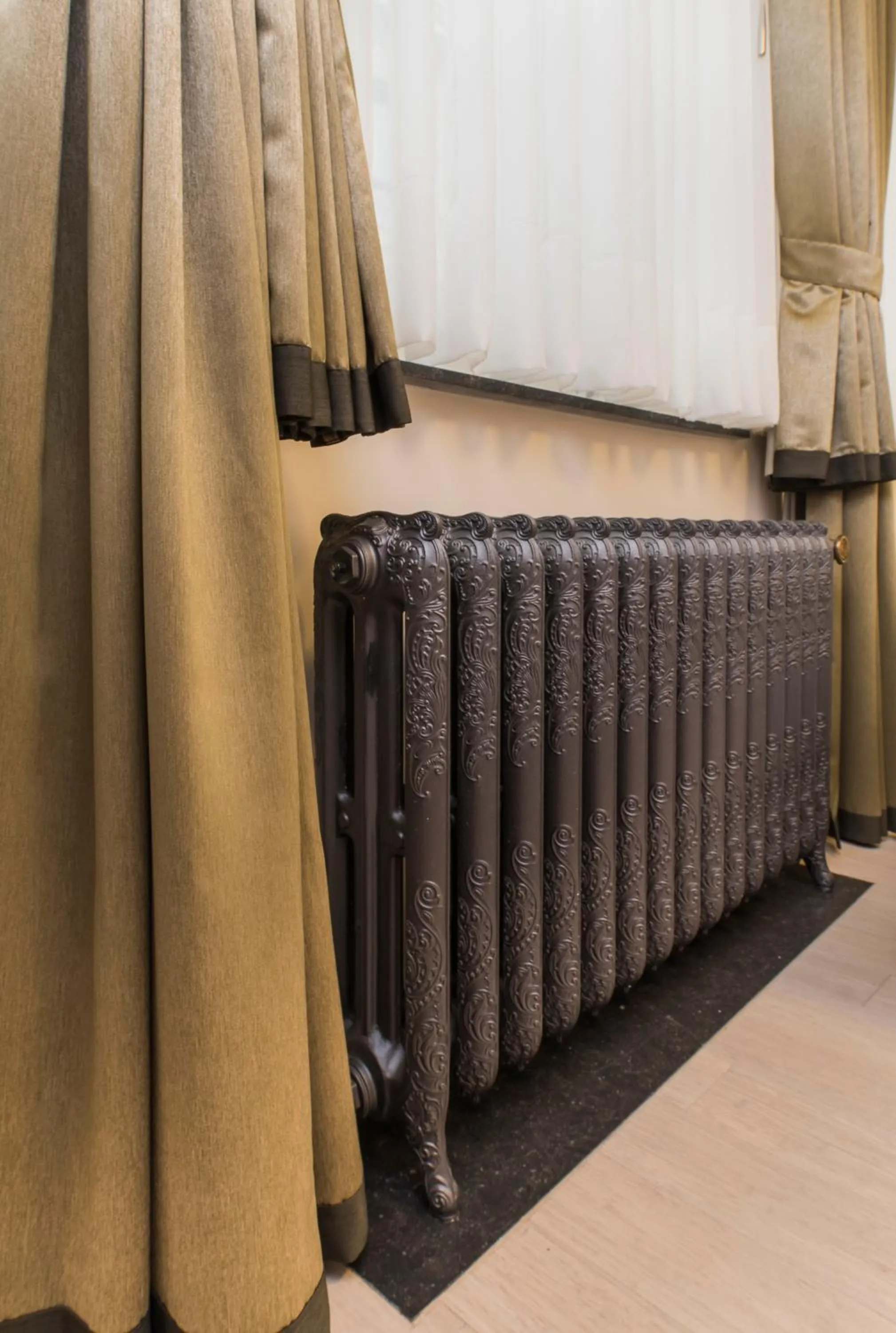 Decorative detail in Hotel Agora Brussels Grand Place