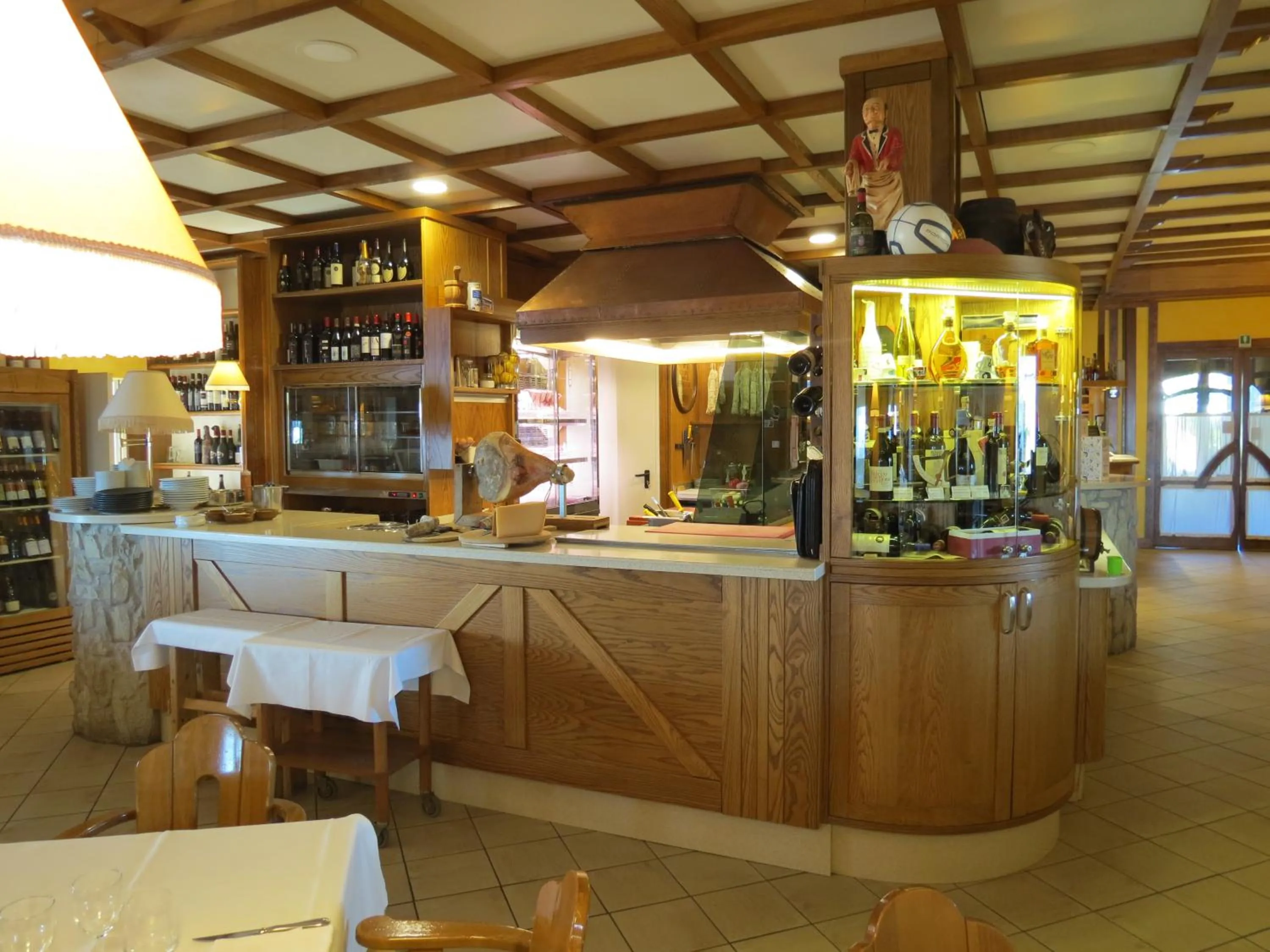 Restaurant/places to eat in La Baita D'Oro Ristorante Residence