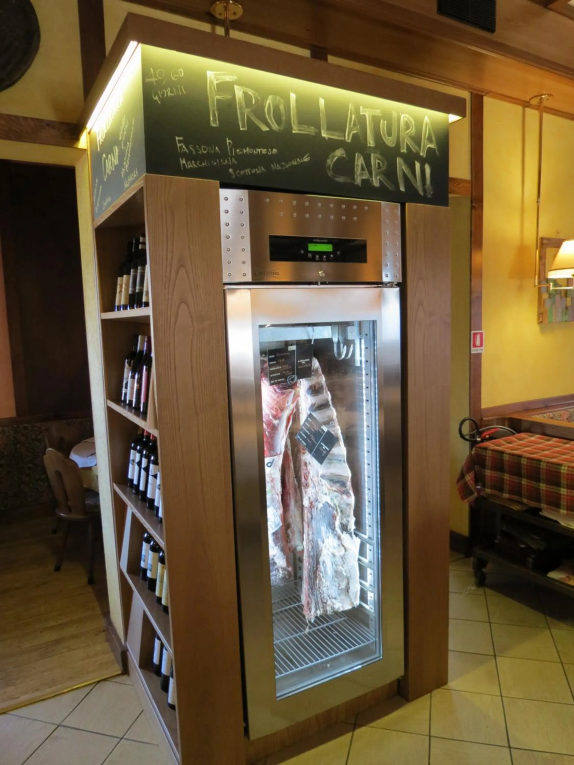 Restaurant/places to eat in La Baita D'Oro Ristorante Residence