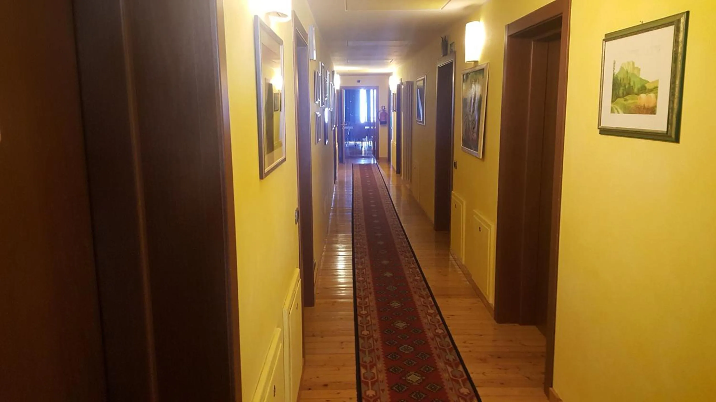 Business facilities in La Baita D'Oro Ristorante Residence