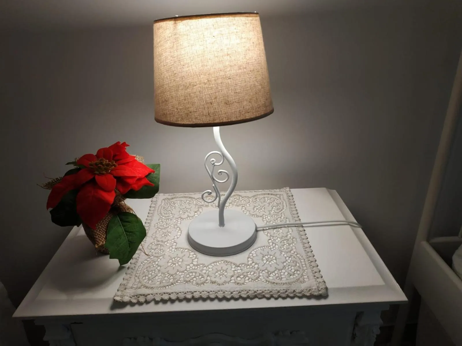 Decorative detail in Welcome to Alberobello