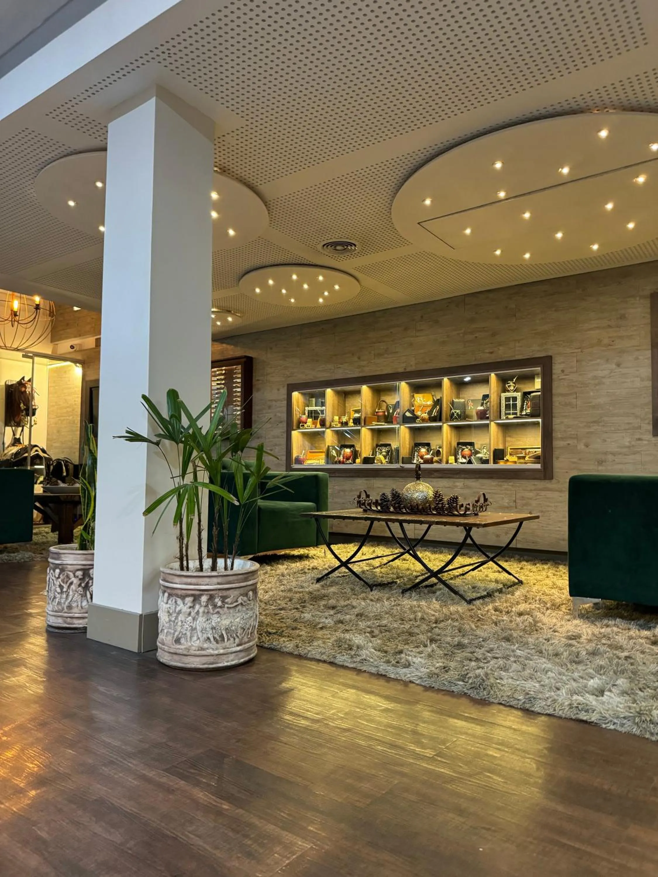 Lobby or reception in Hotel Facon Grande