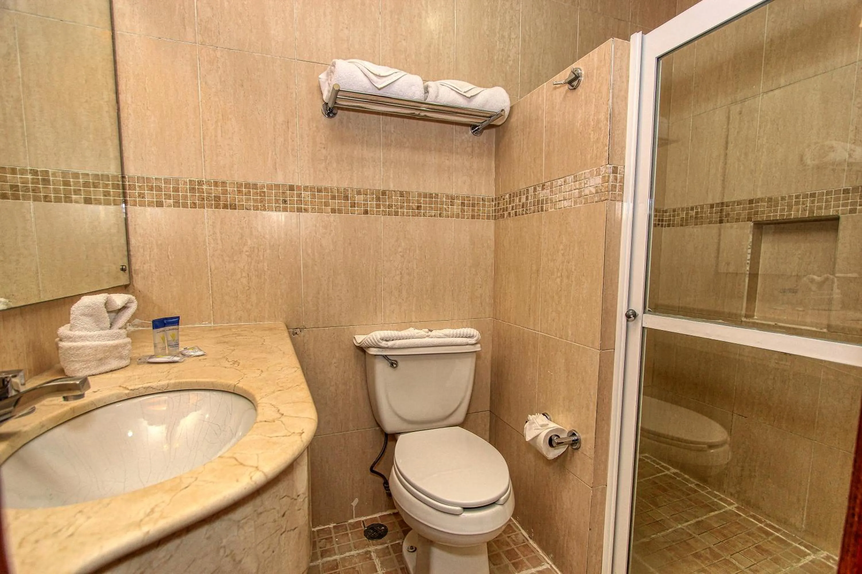 Bathroom in Hotel San Marcos