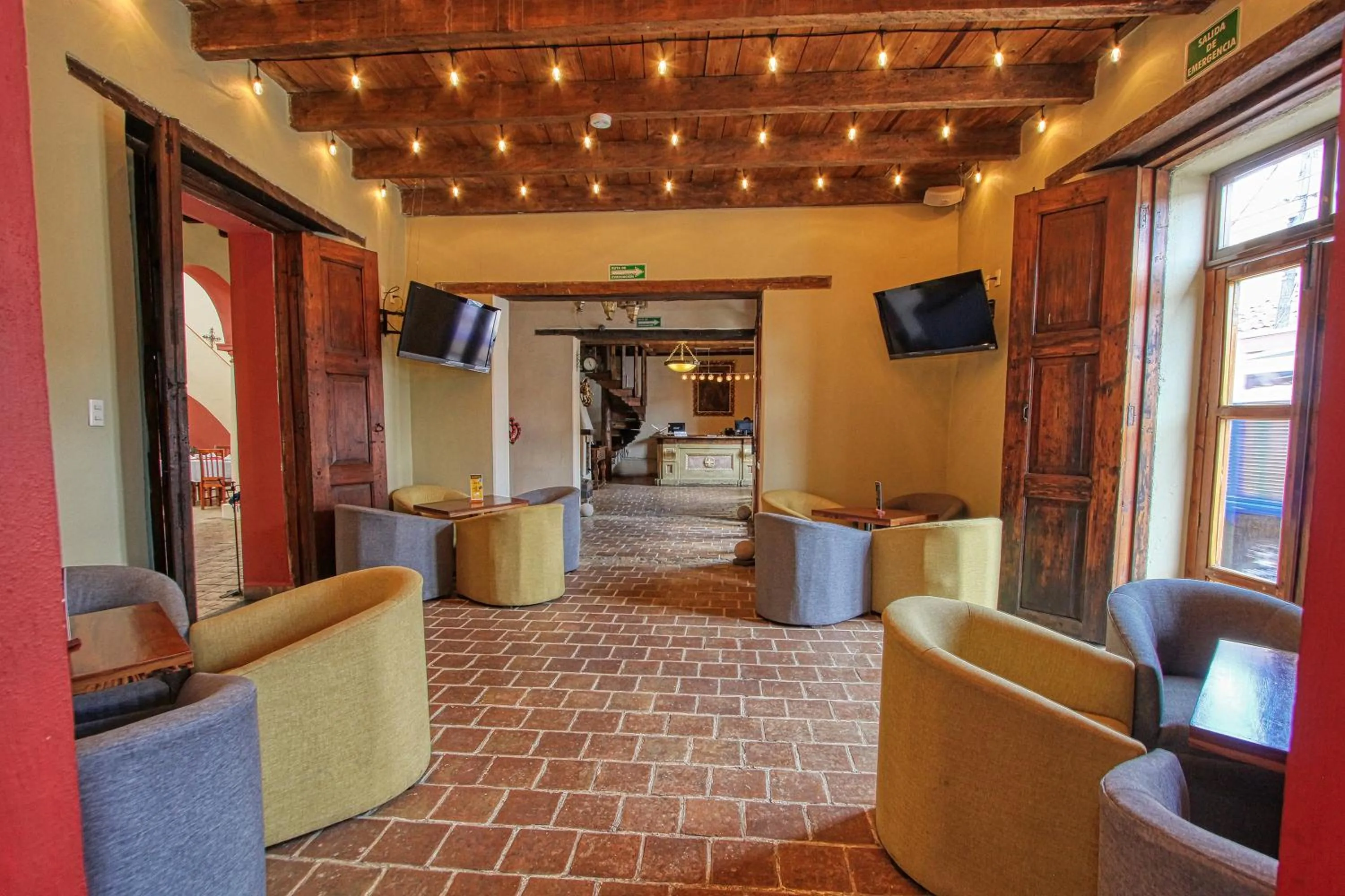 Lounge or bar in Hotel San Marcos