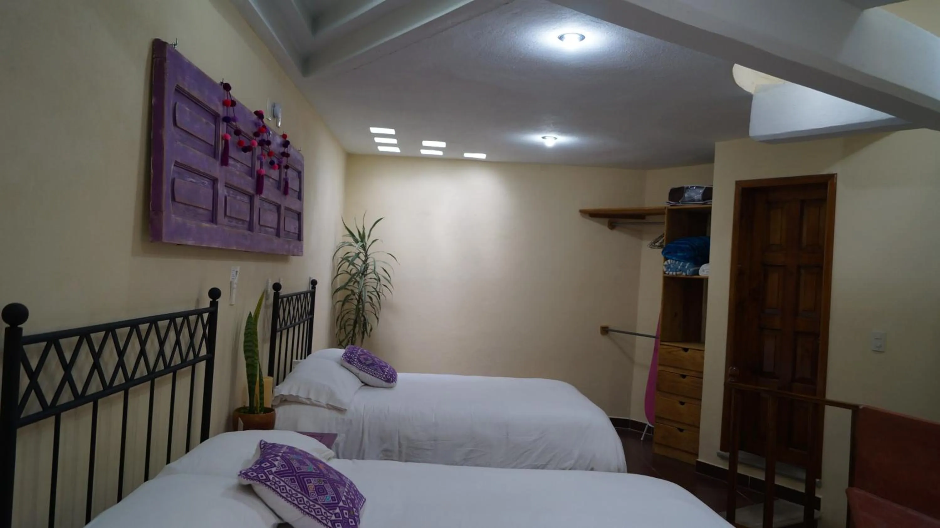 Photo of the whole room, Bed in J&K Suite