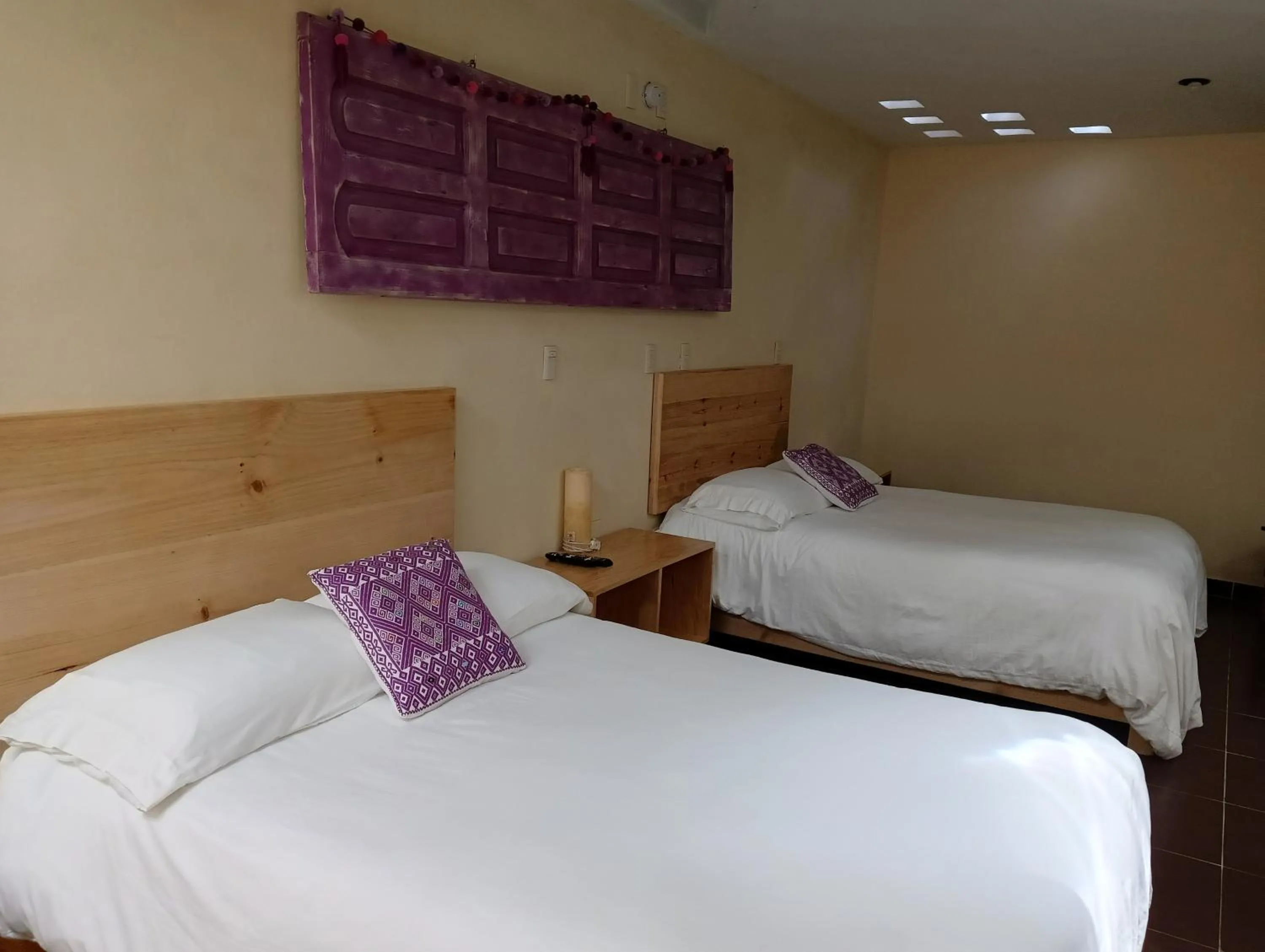 Photo of the whole room, Bed in J&K Suite