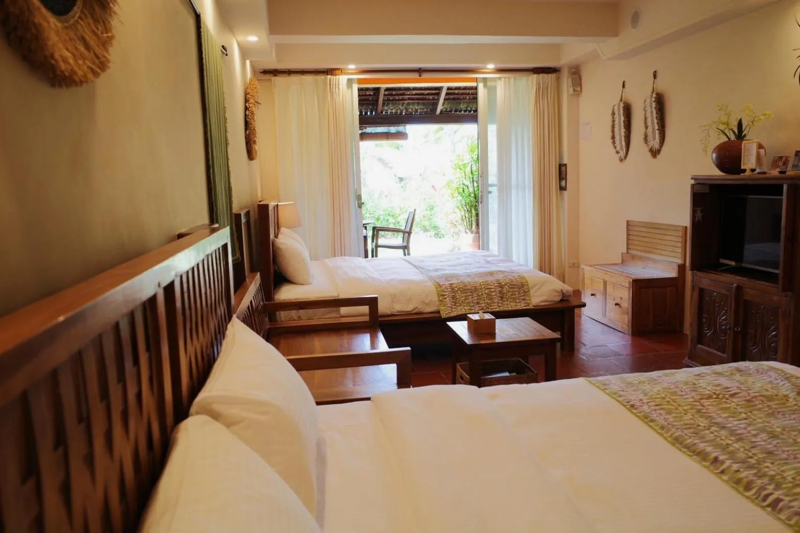 Bed in Red Garden Resort