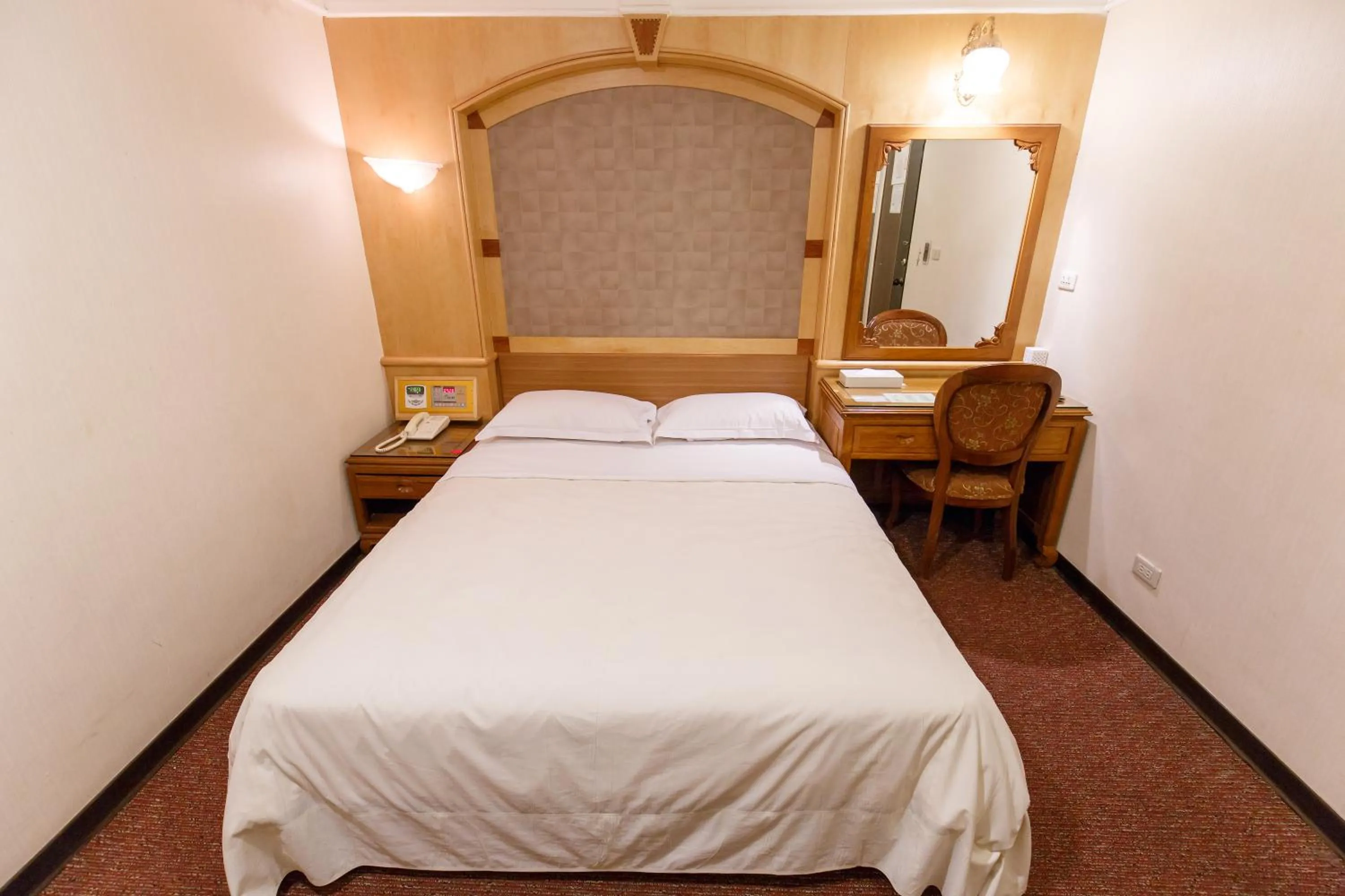 bunk bed, Bed in Champion Hotel