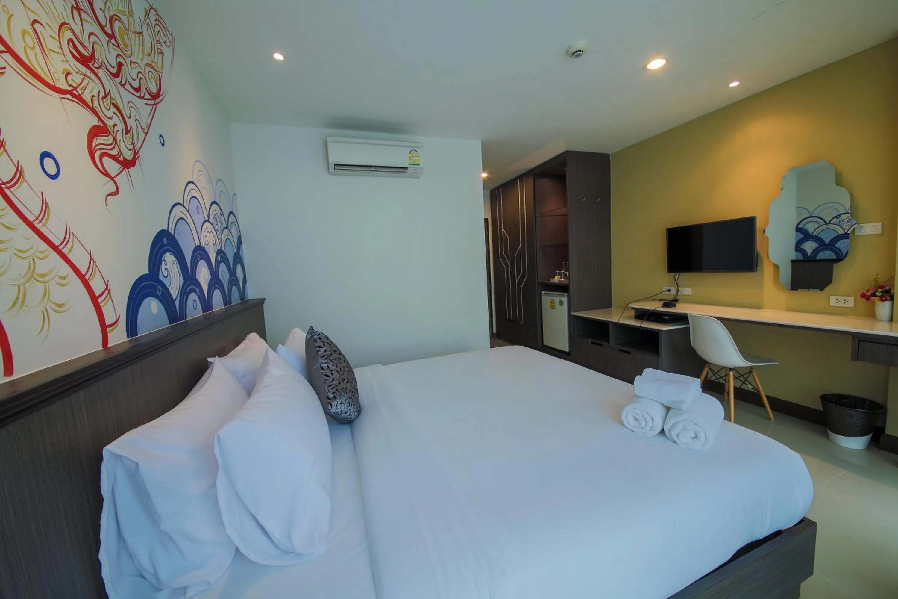 Photo of the whole room, Bed in The Sila Hotel