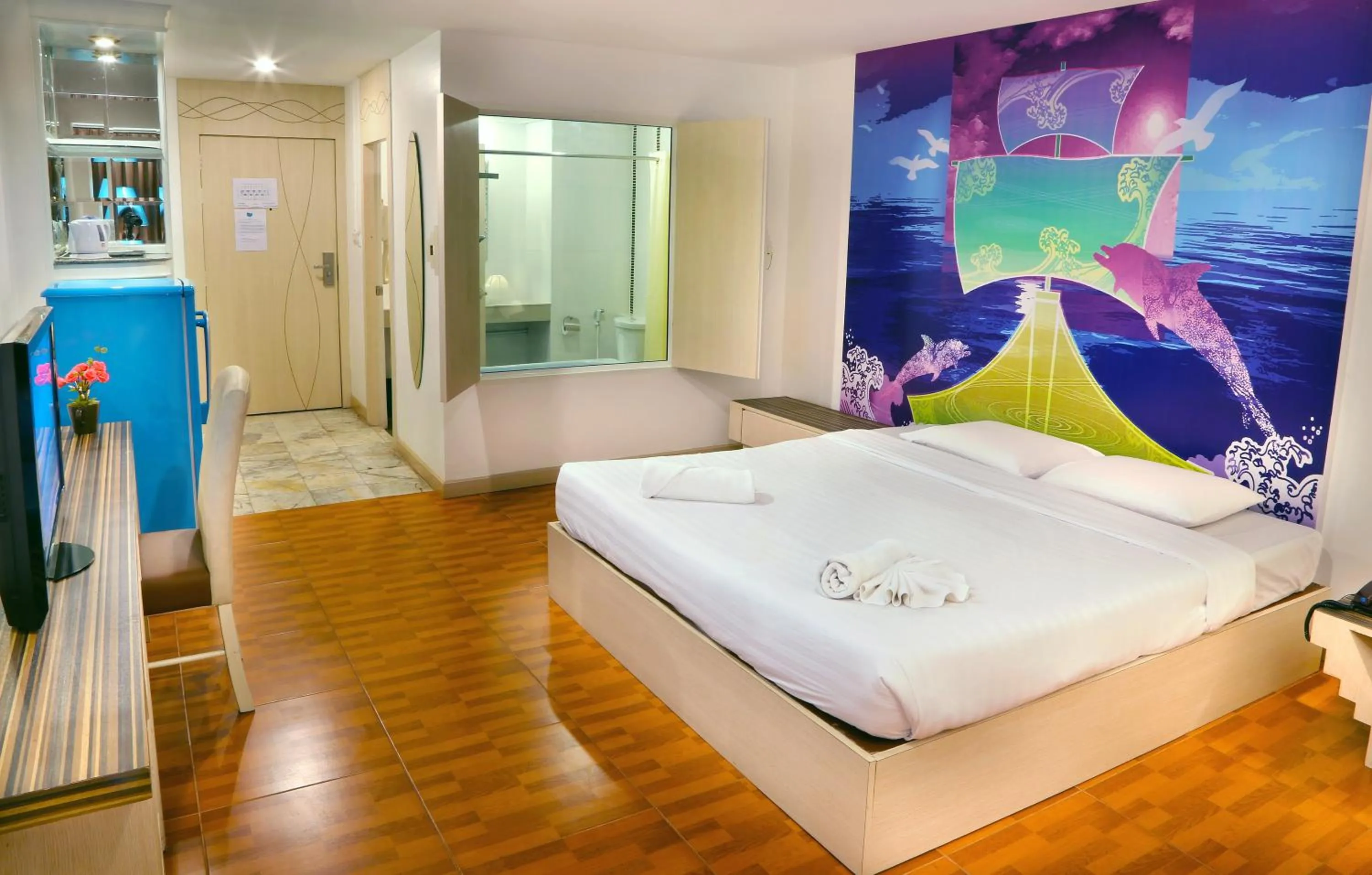 Bed in The Pacific Cool Chic