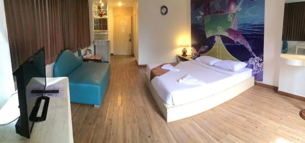 Bed in The Pacific Cool Chic