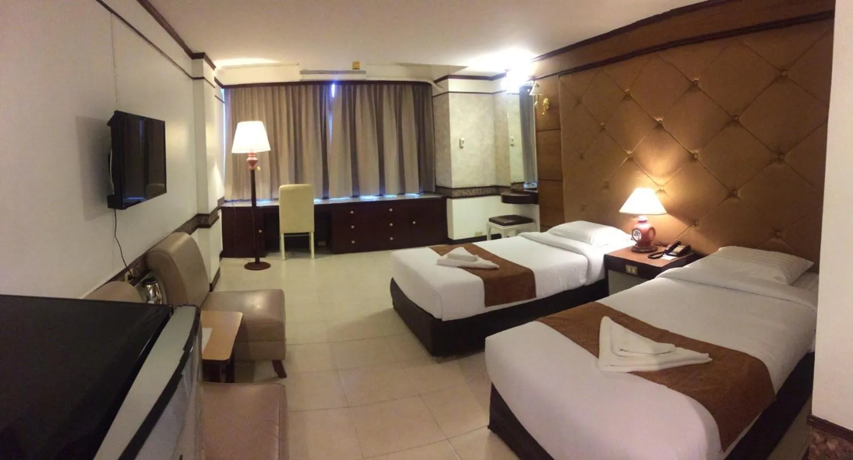 Bed in The Pacific Cool Chic