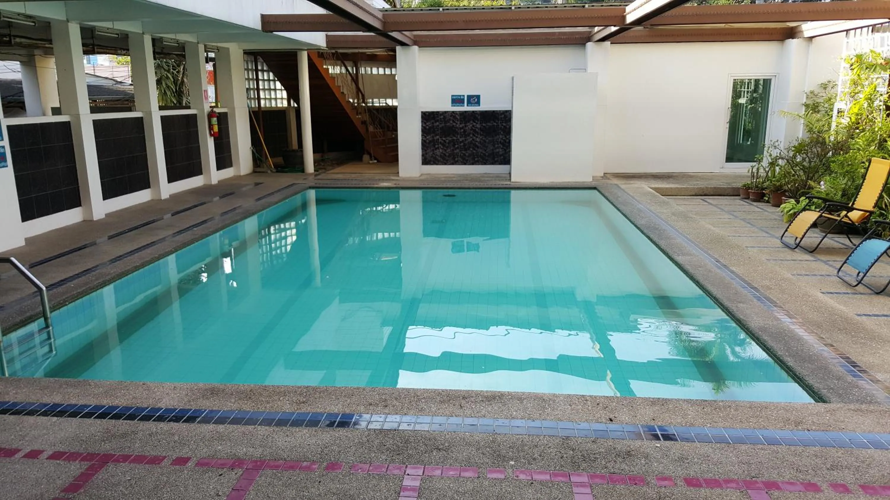 Pool view in The Pacific Cool Chic