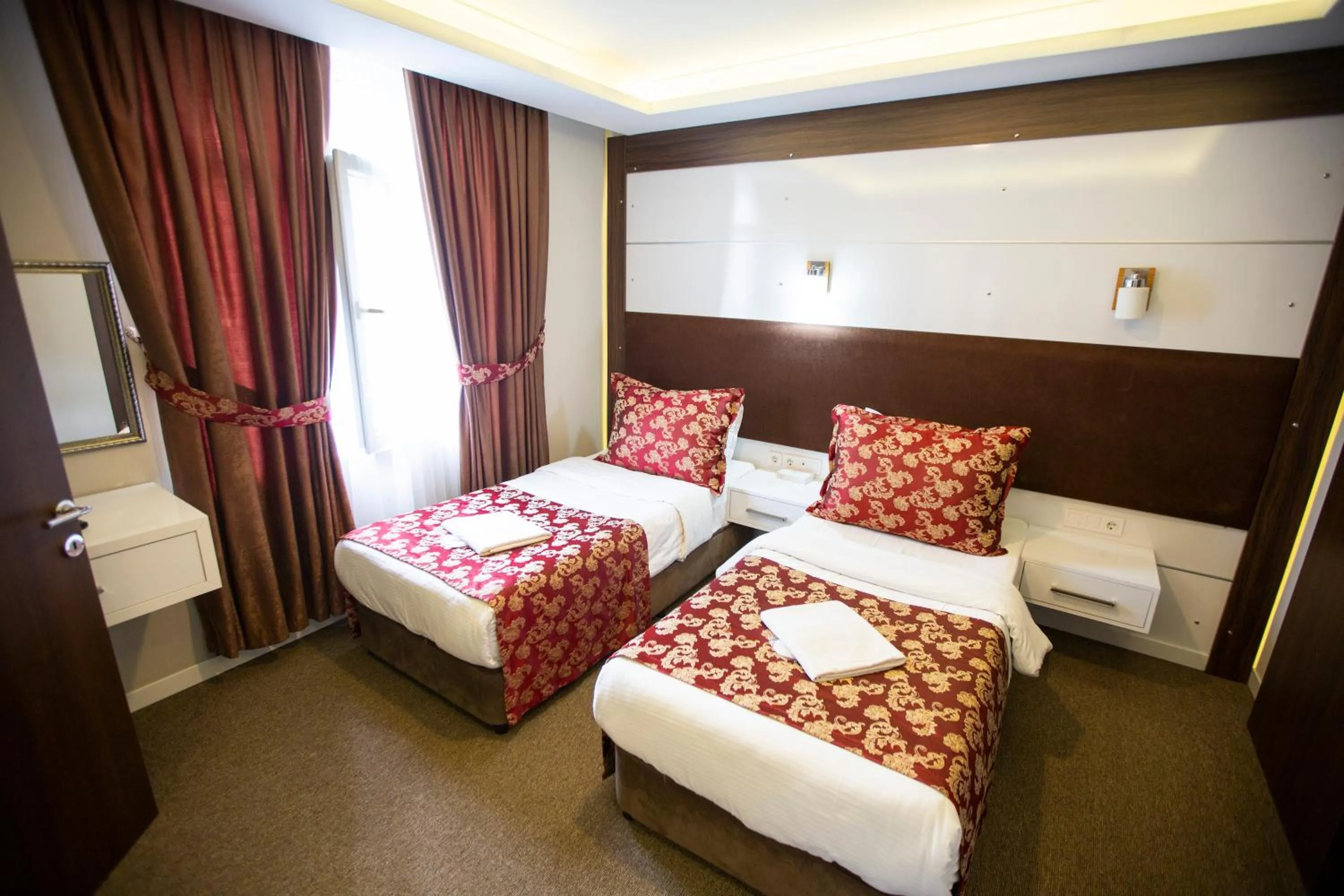 Bedroom in Royal Life Exclusive