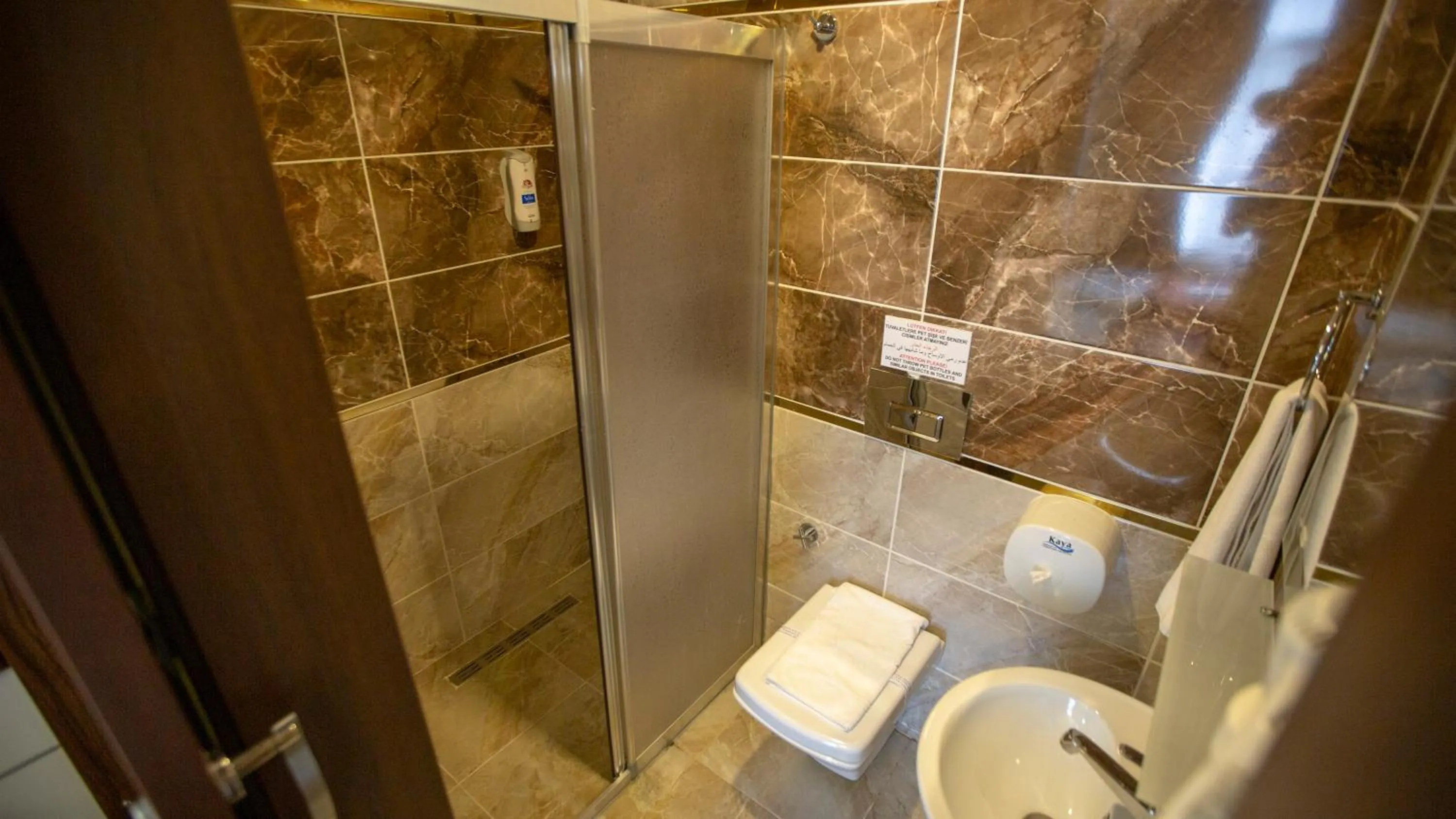 Toilet, Bathroom in Royal Life Exclusive