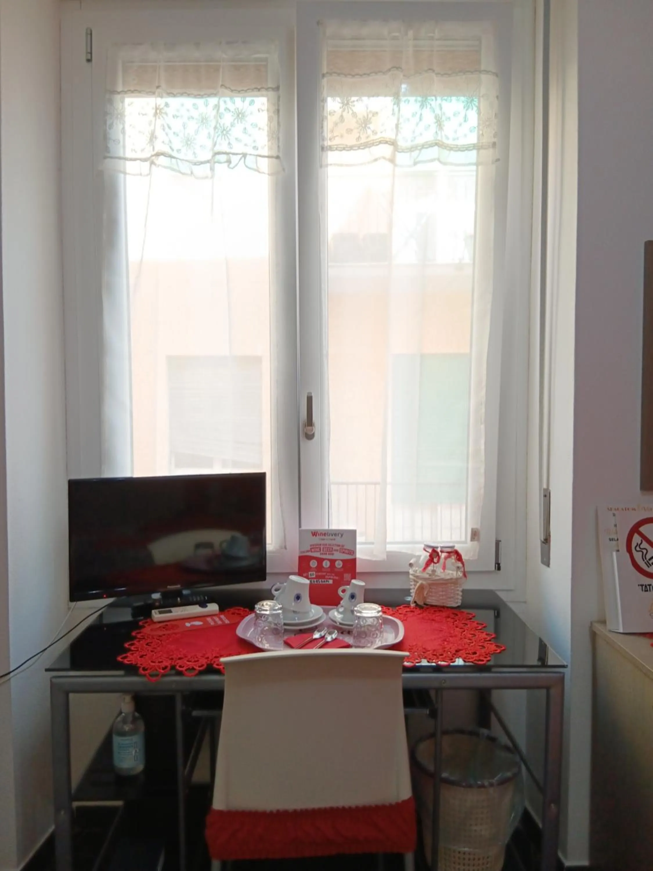 TV and multimedia in Affittacamere Sa Pardula