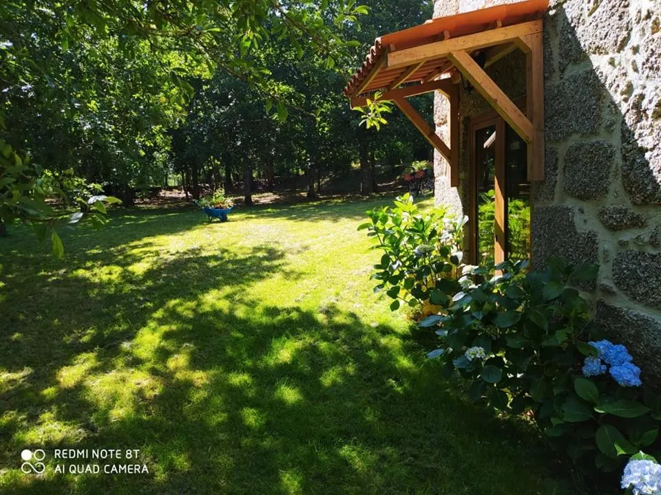 Property building in Casas Vale Martinho