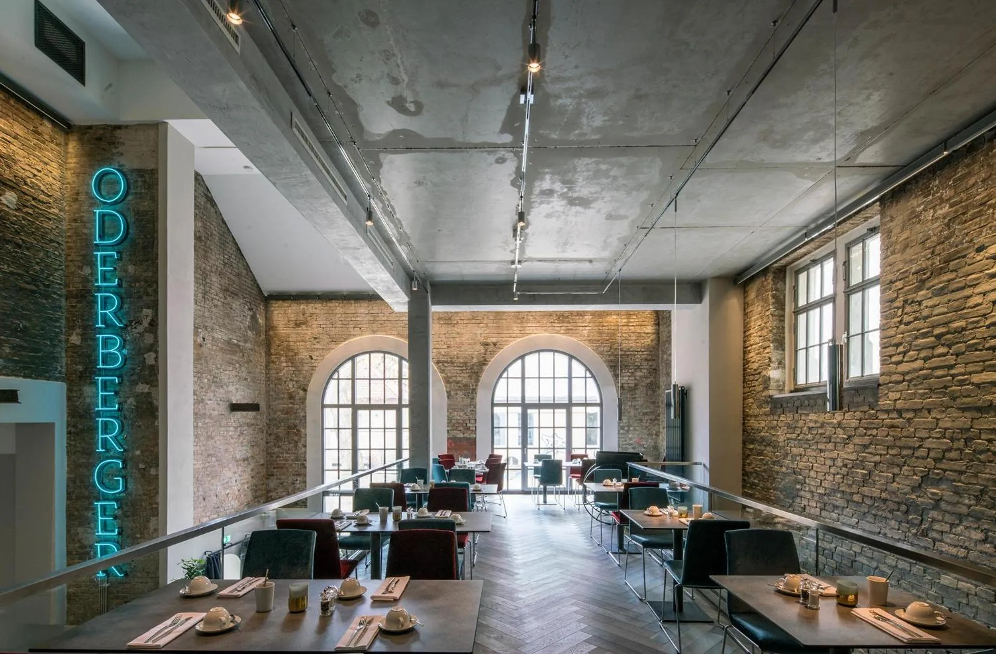 Restaurant/places to eat in Hotel Oderberger