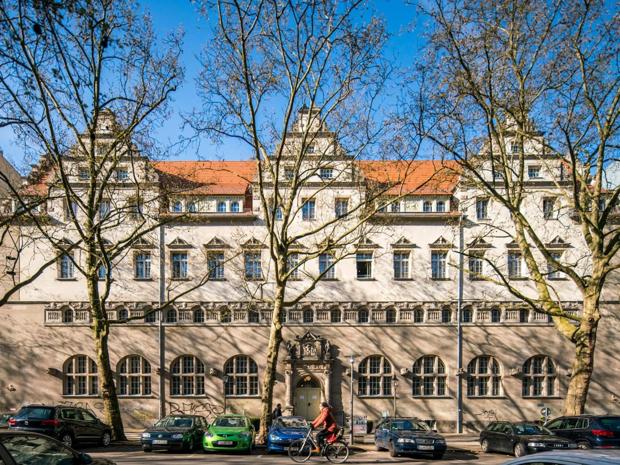 Property building in Hotel Oderberger