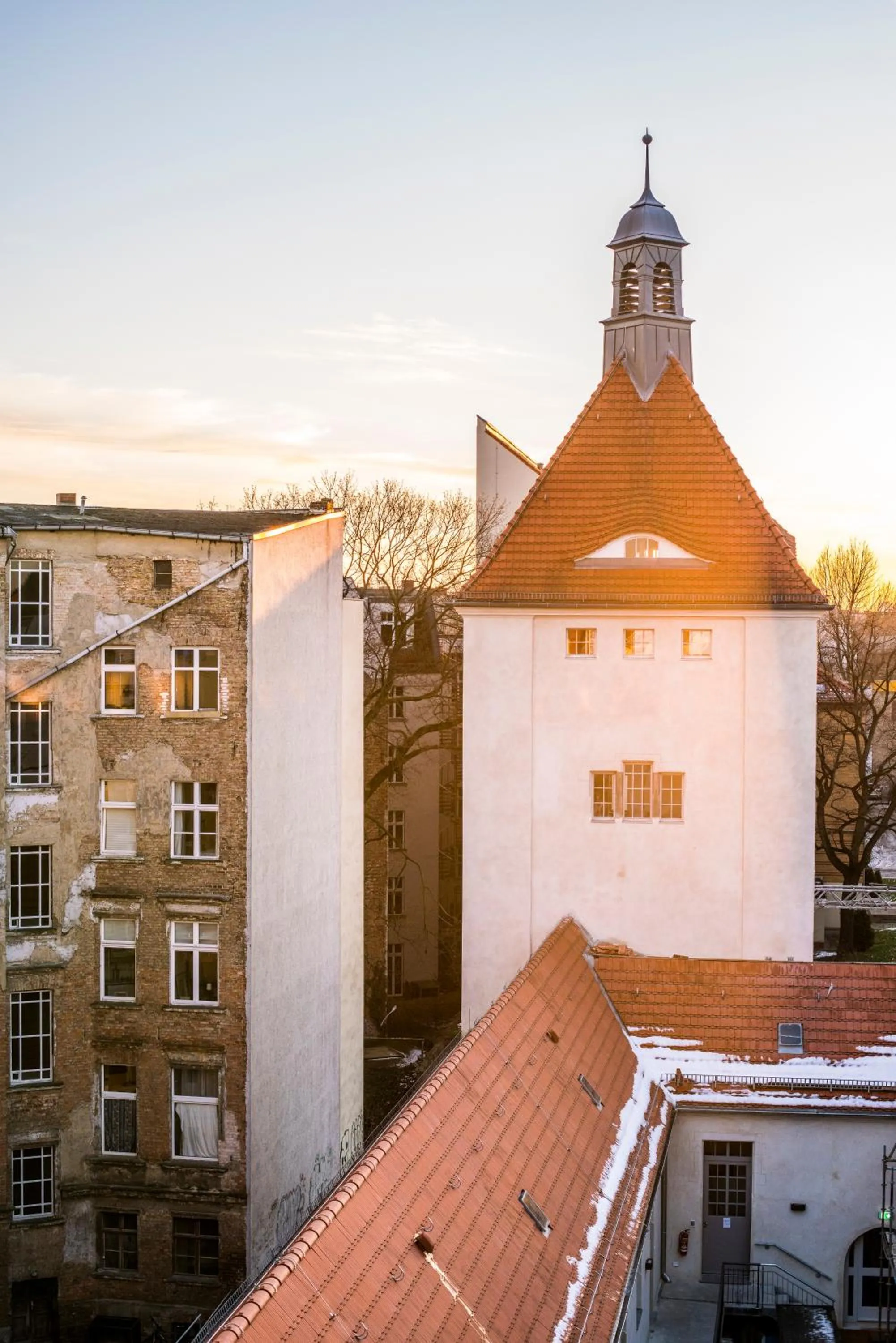 Property building in Hotel Oderberger