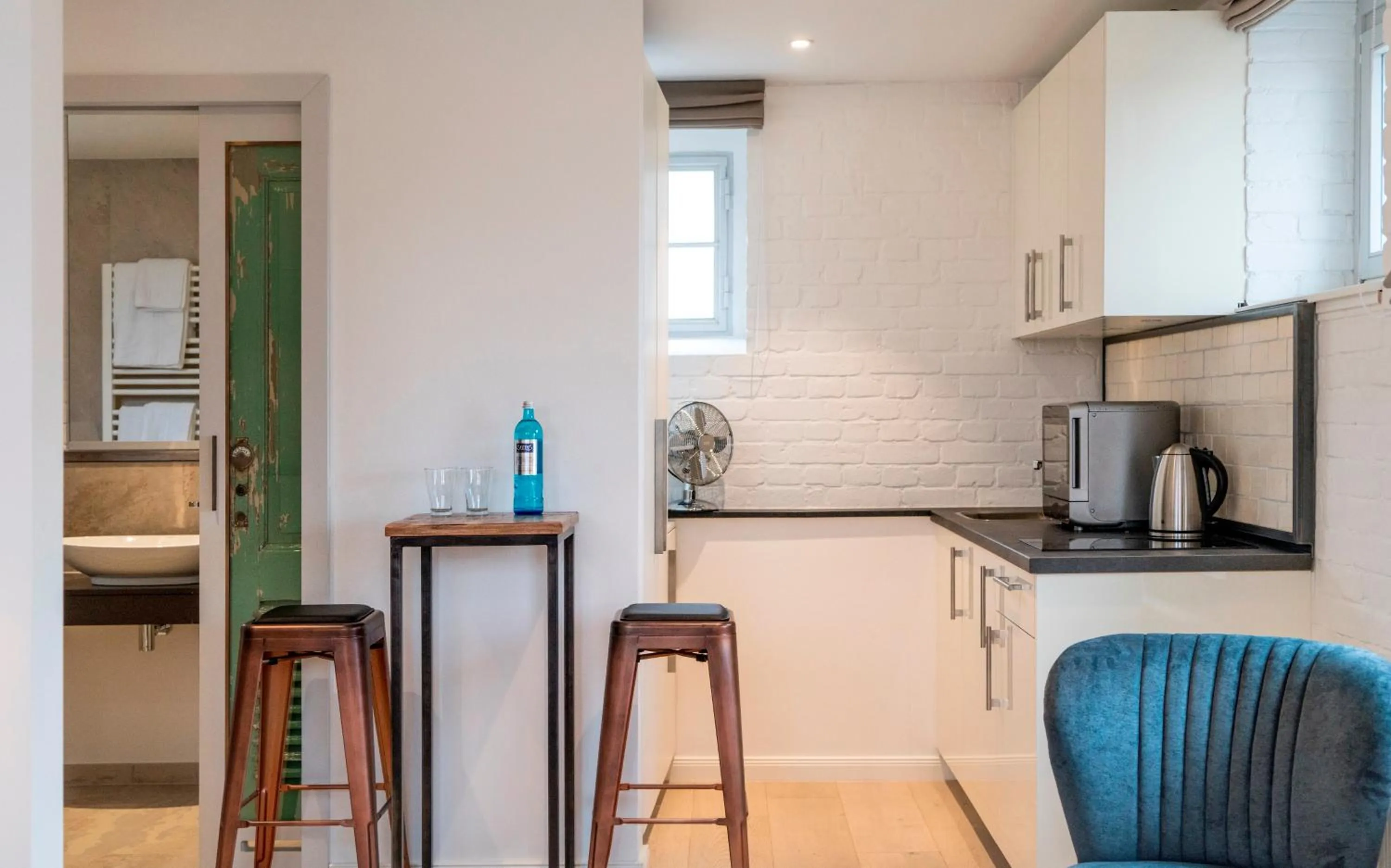 Kitchen or kitchenette in Hotel Oderberger