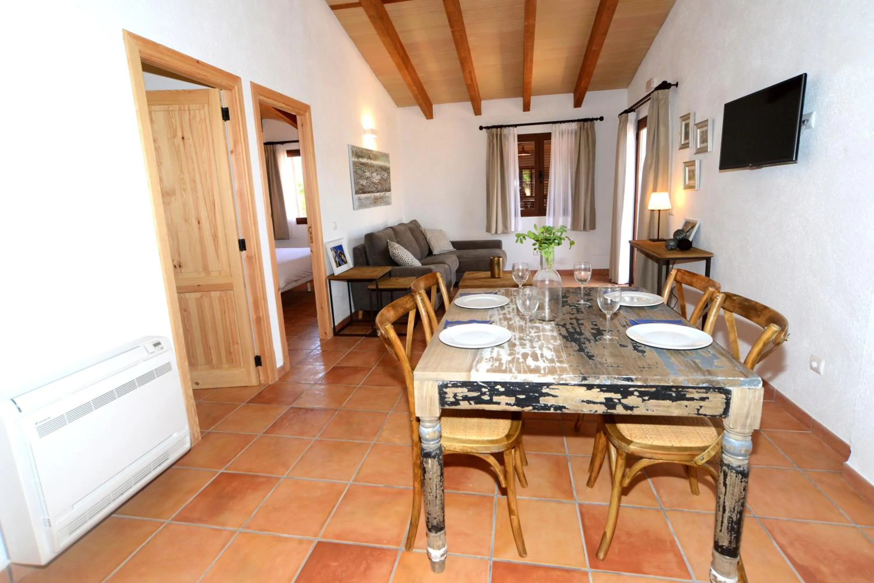 Dining area in Can Porretí Agroturisme