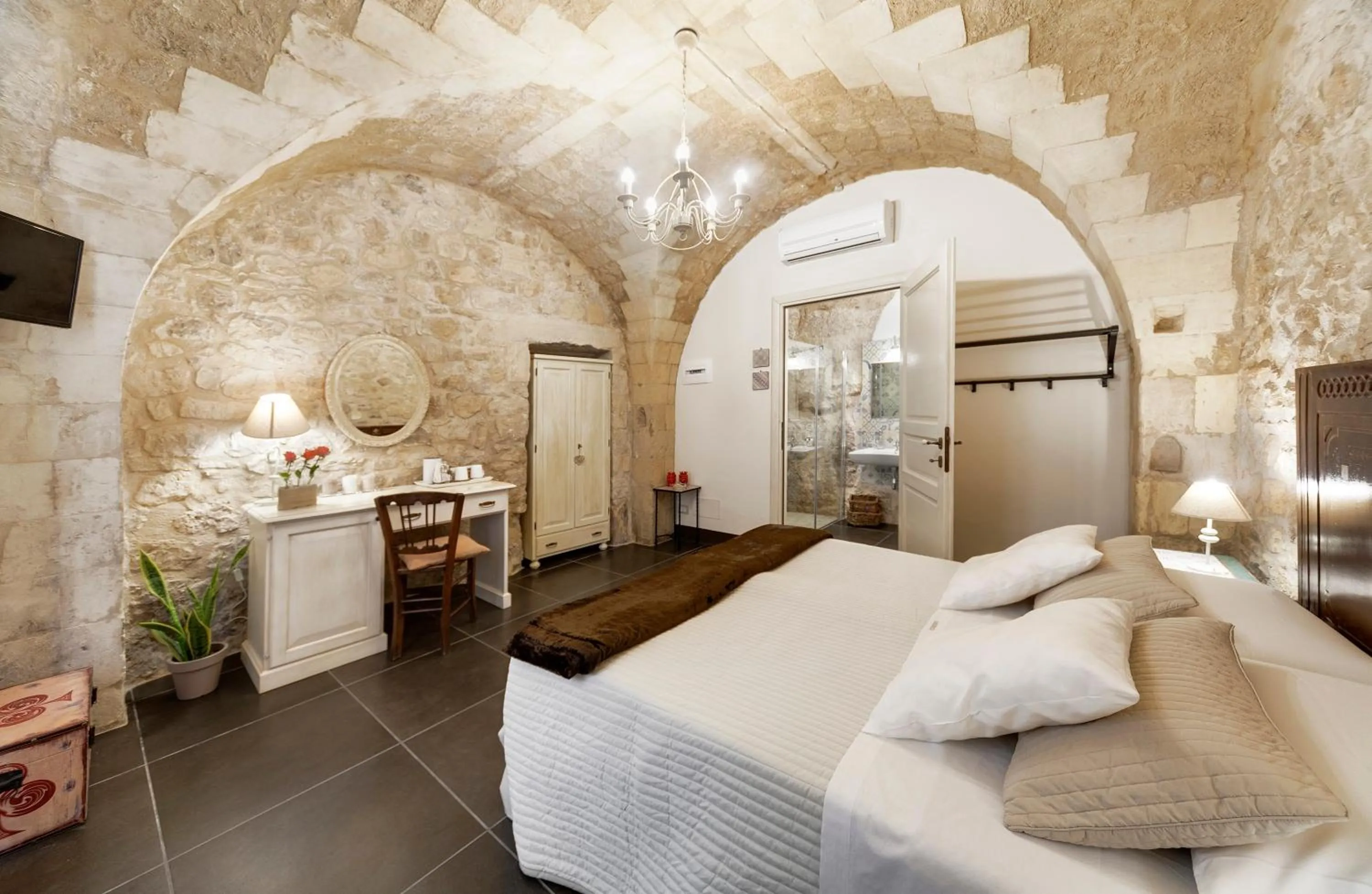 Photo of the whole room, Bed in Sabbinirica