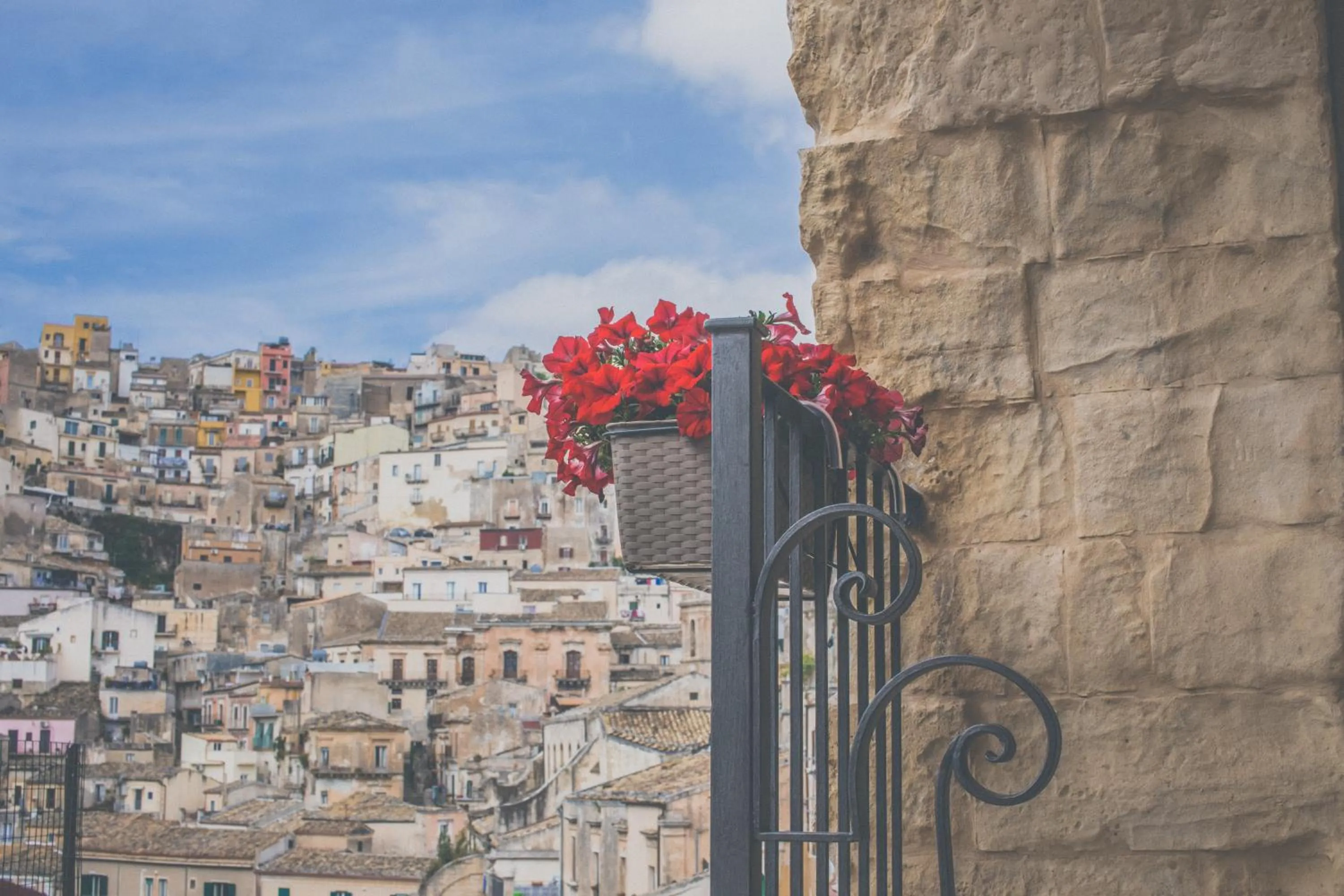 Property building in Sabbinirica