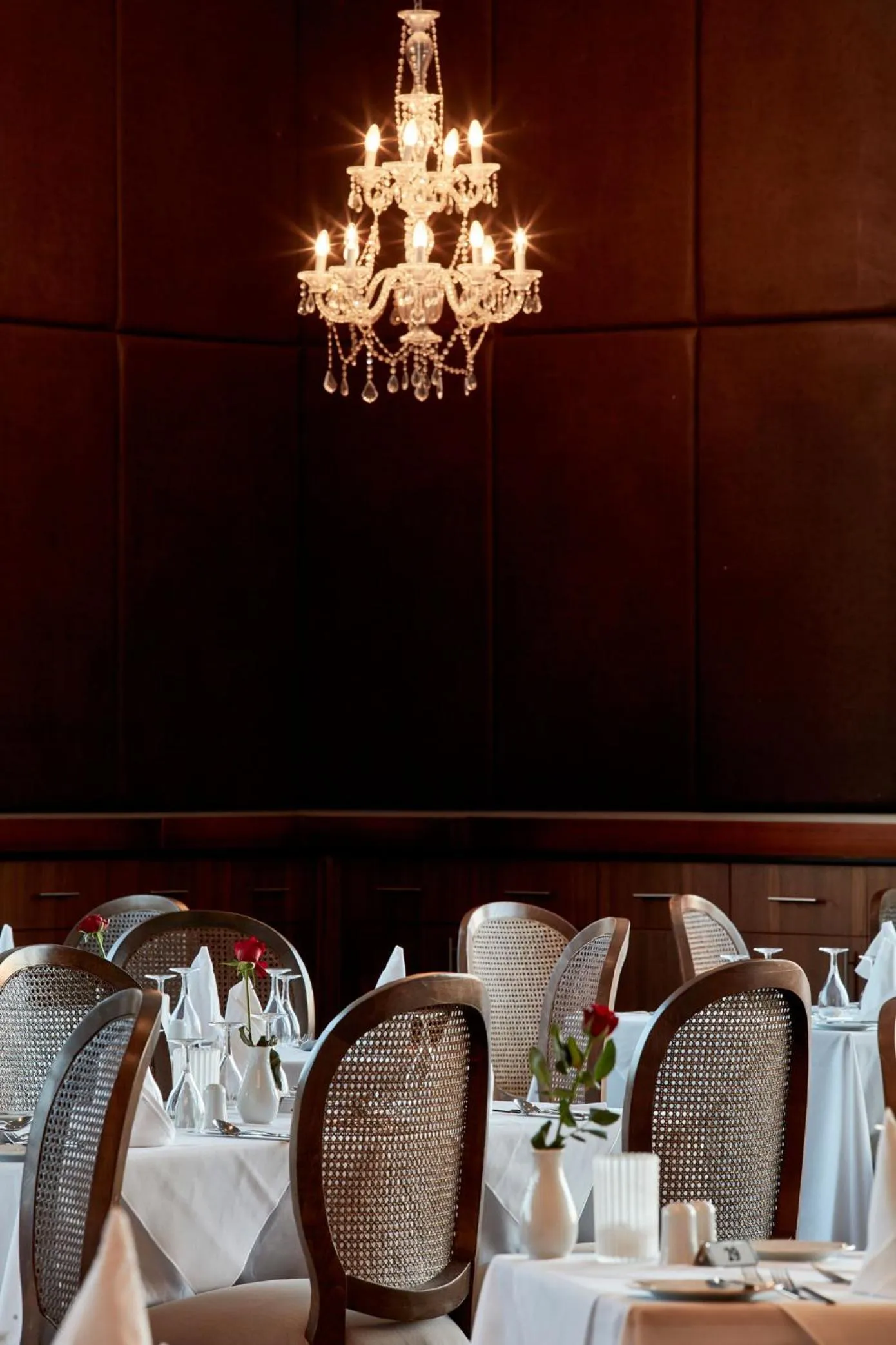 Restaurant/places to eat in Grecian Park