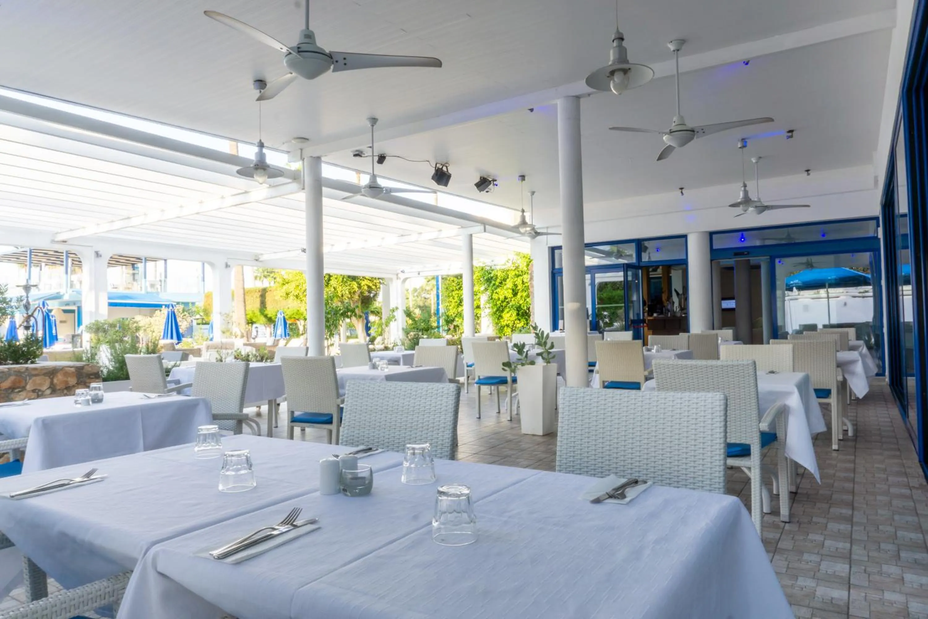 Restaurant/places to eat in Anonymous Beach Hotel (Adults 16+)