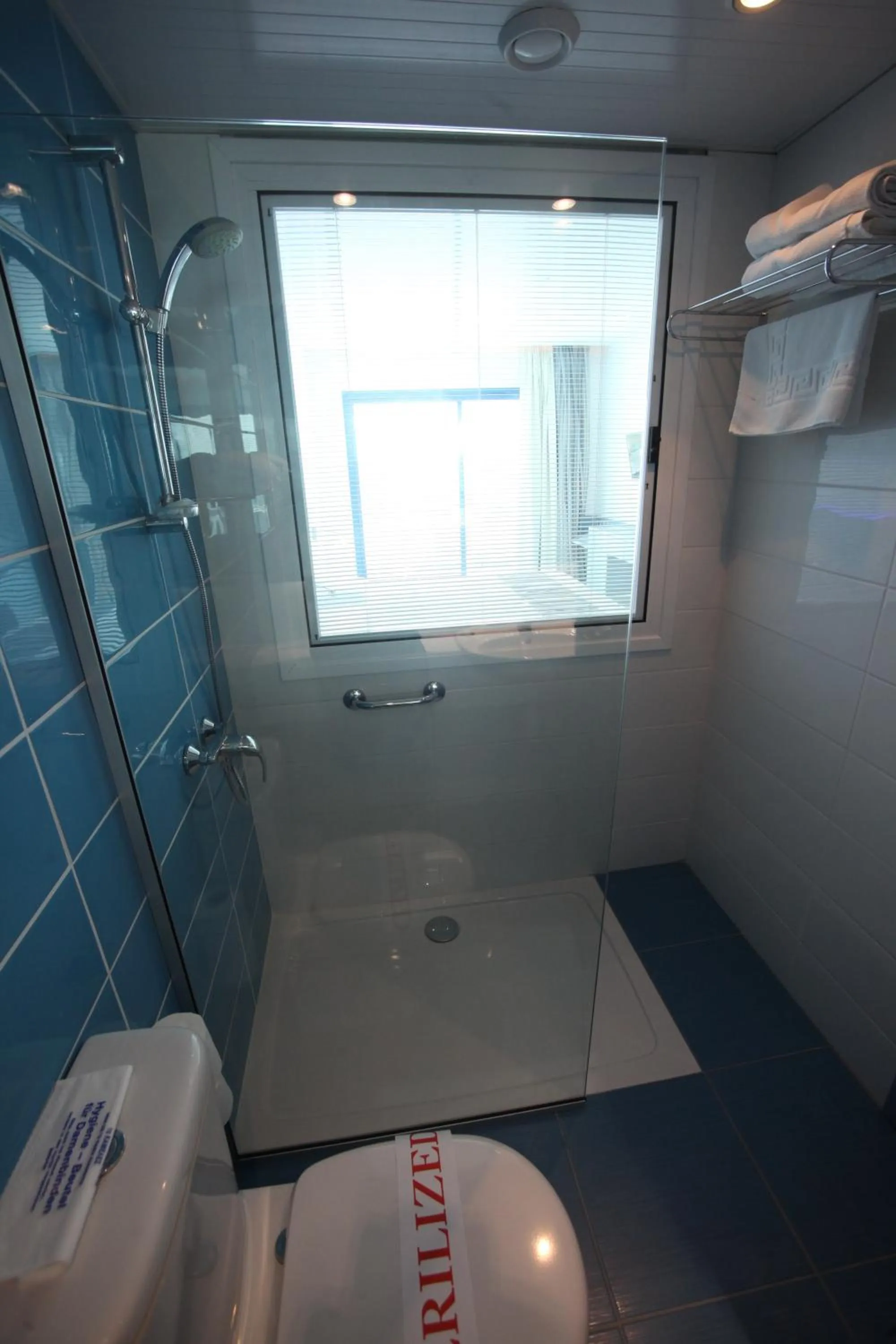 Shower in Anonymous Beach Hotel (Adults 16+)
