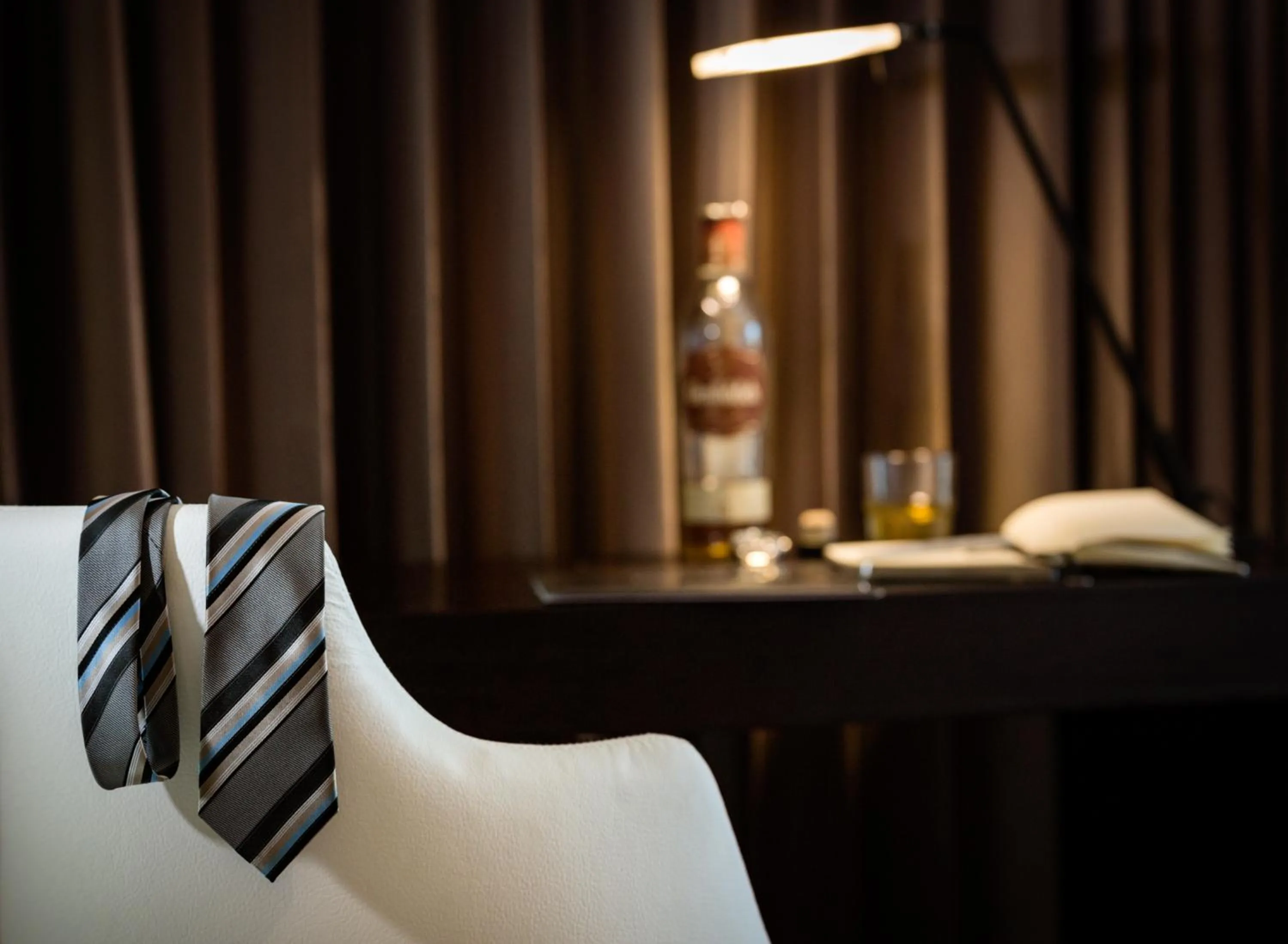 Decorative detail, Bed in Prima Link Hotel