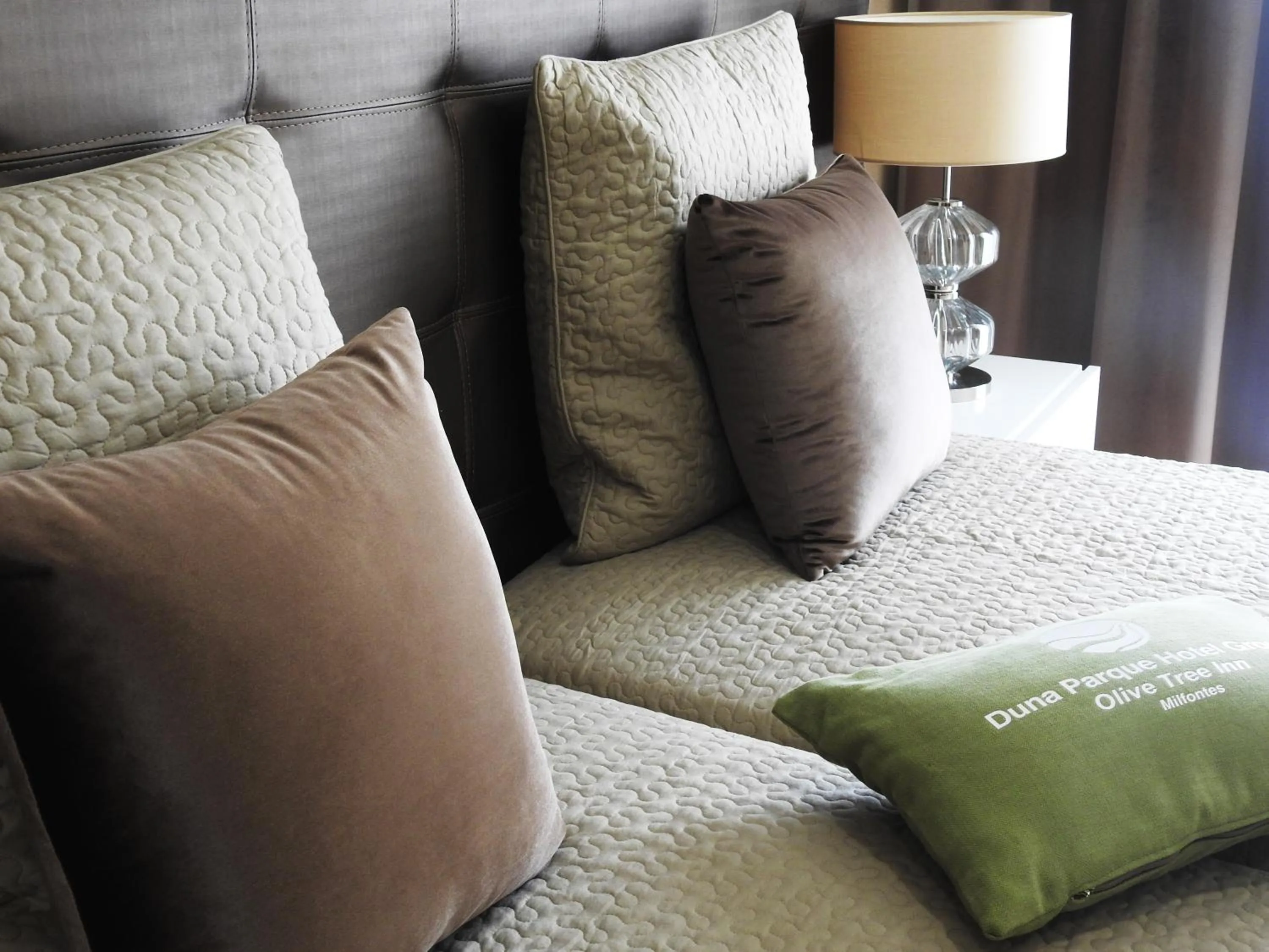 Decorative detail, Bed in Milfontes Guest House - Duna Parque Resorts & Hotels