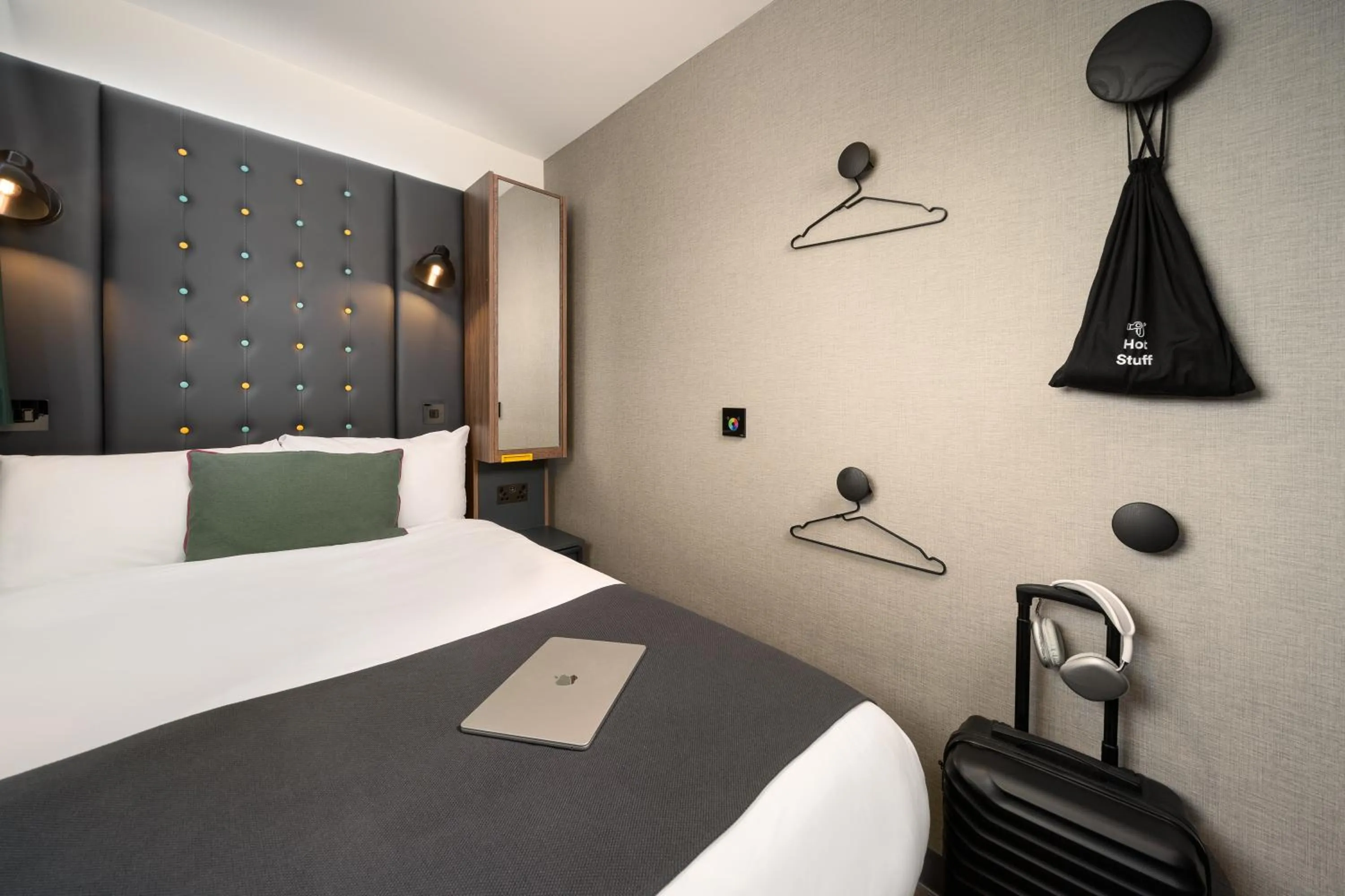 Bedroom, Bed in Point A Hotel London Kings Cross – St Pancras