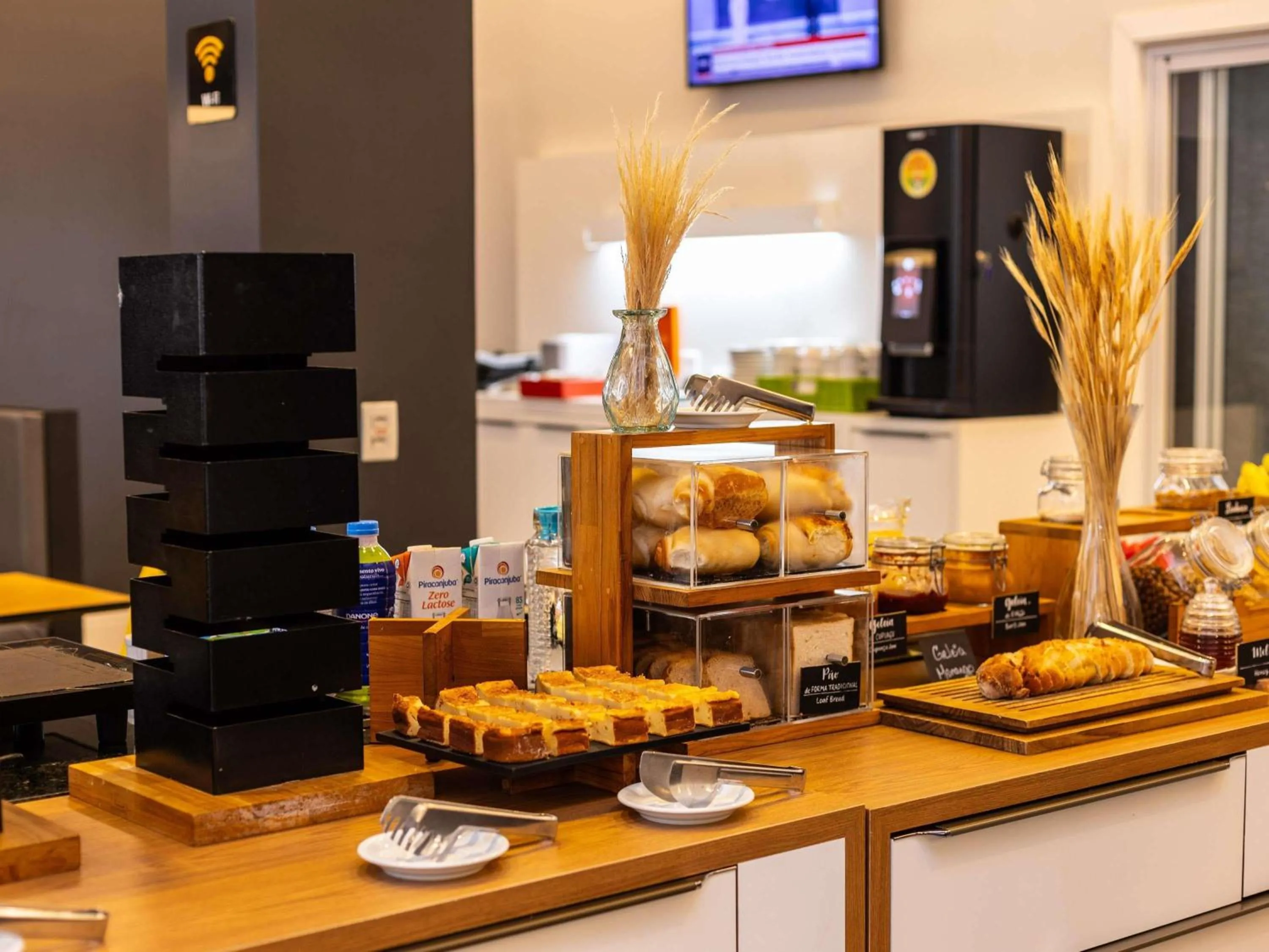 Breakfast in ibis Styles Boa Vista