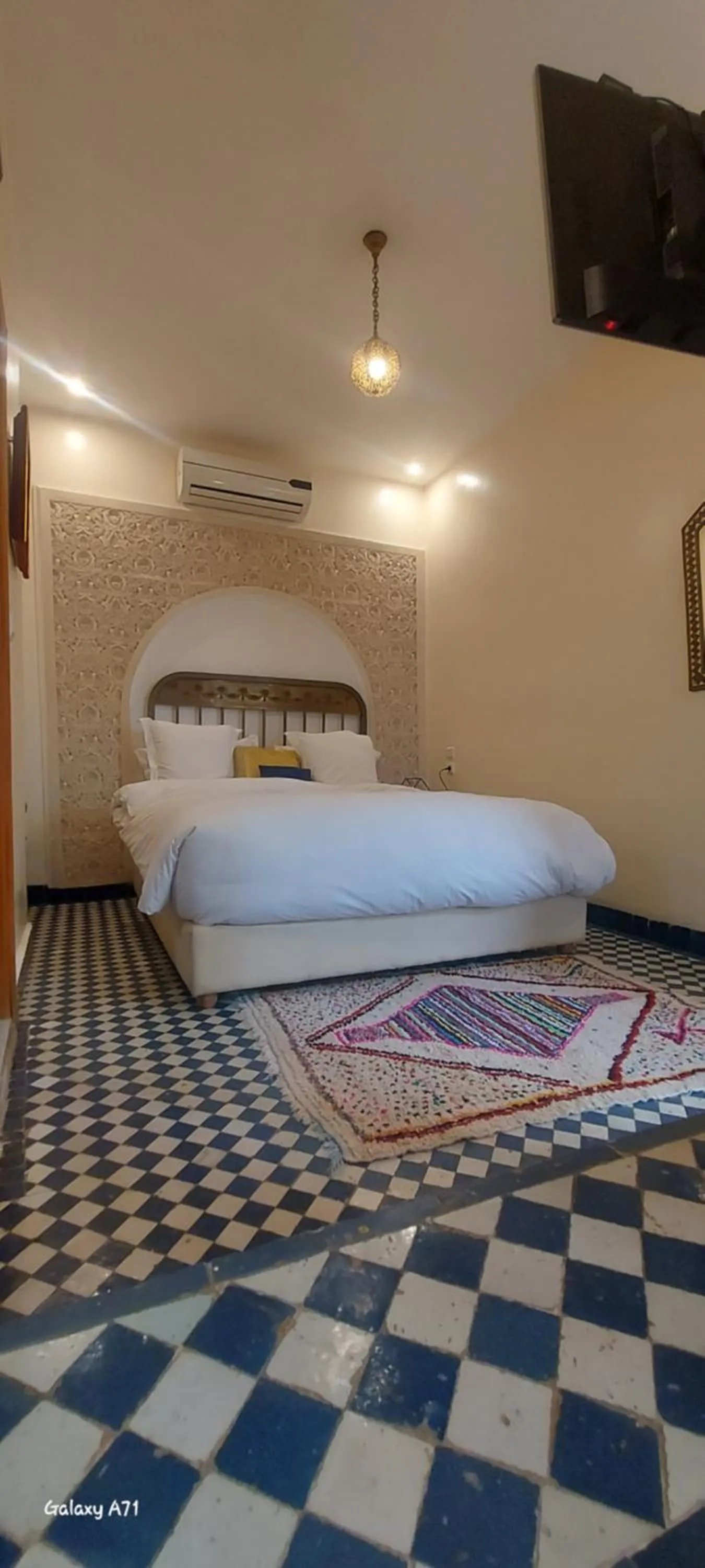Bed in Riad Amor - Suite & Spa