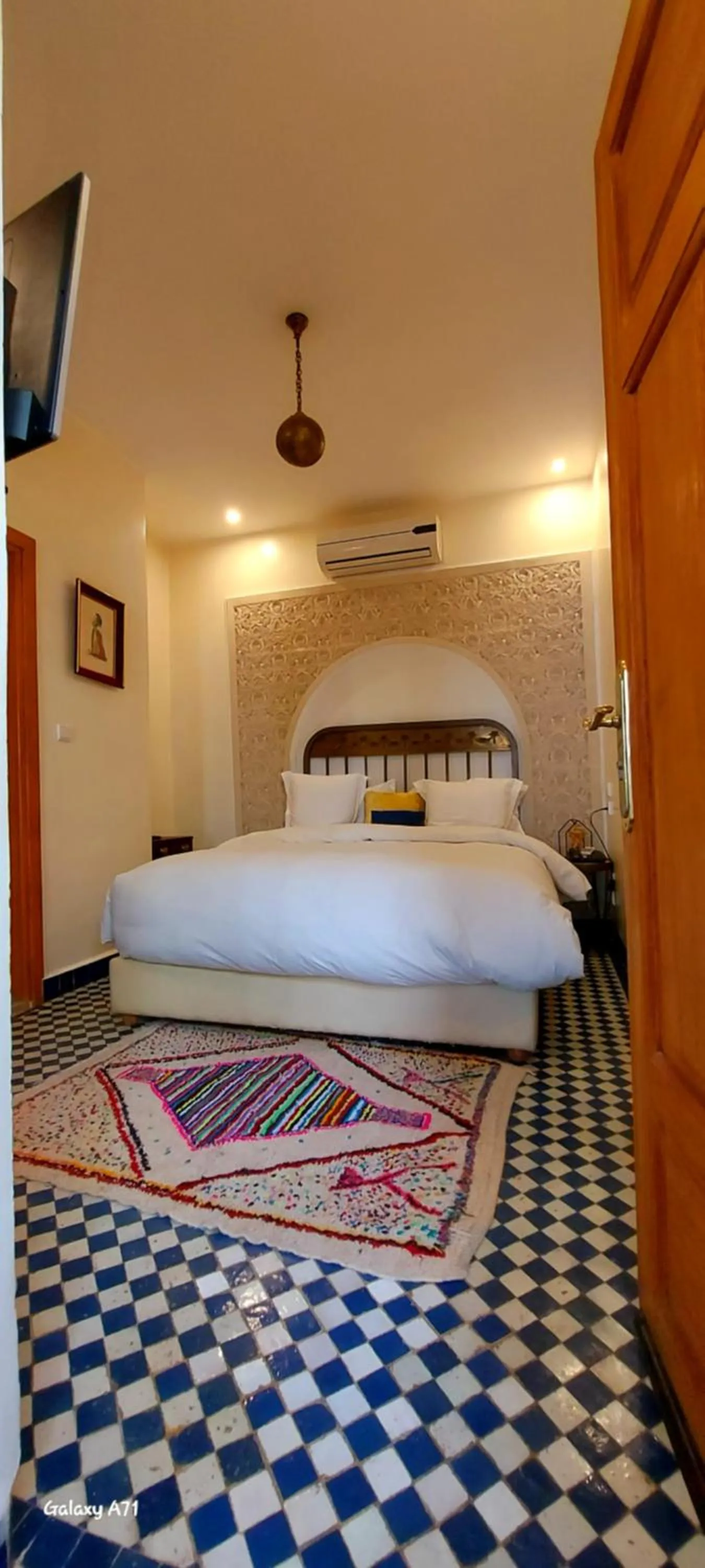 Bed in Riad Amor - Suite & Spa