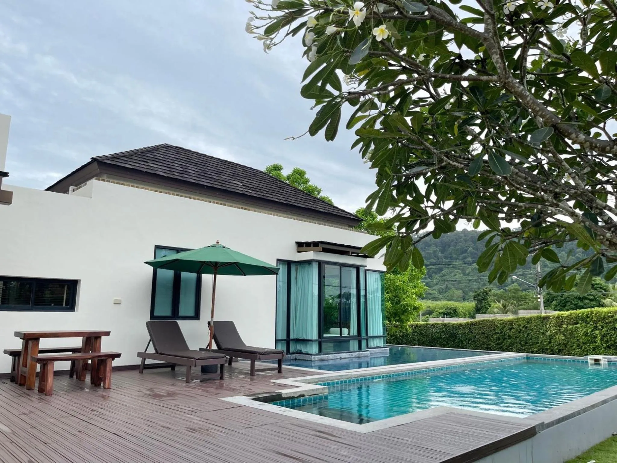 Ozone Villa Phuket