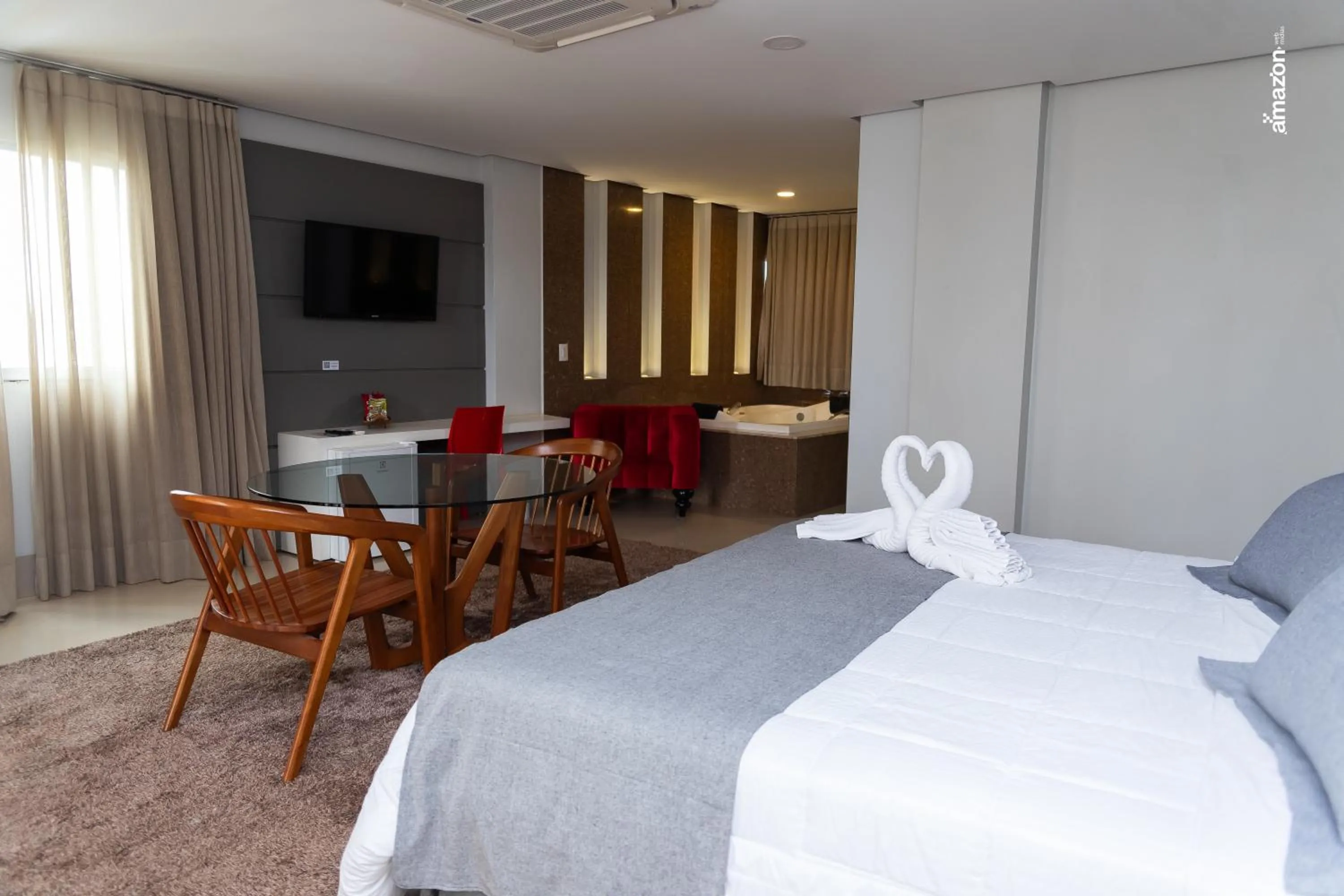 Bed in Pumma Business Hotel