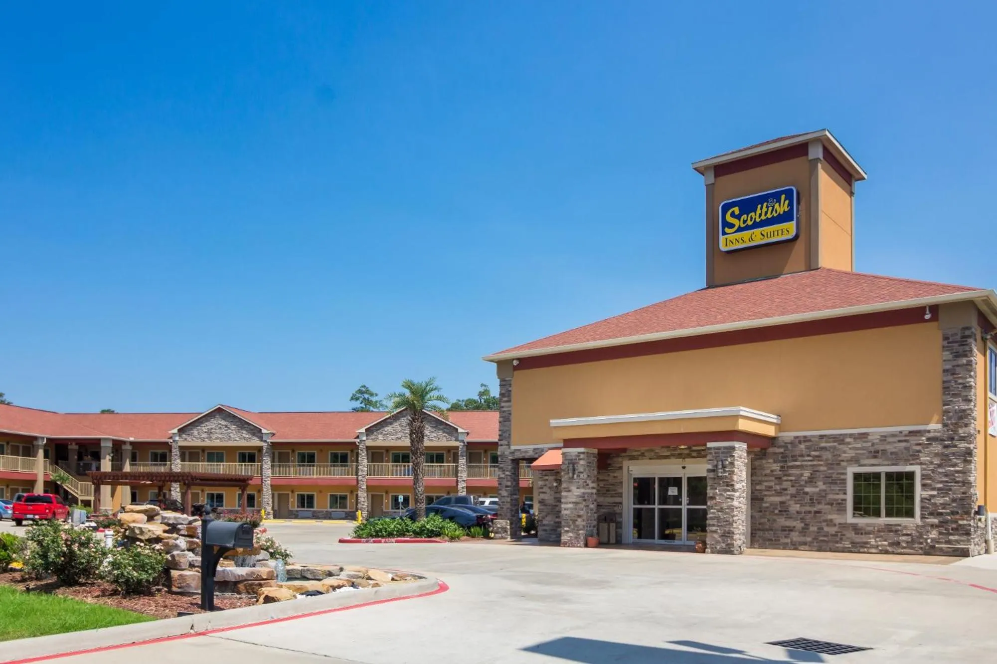 Property building in Scottish Inns & Suites Spring - Houston North