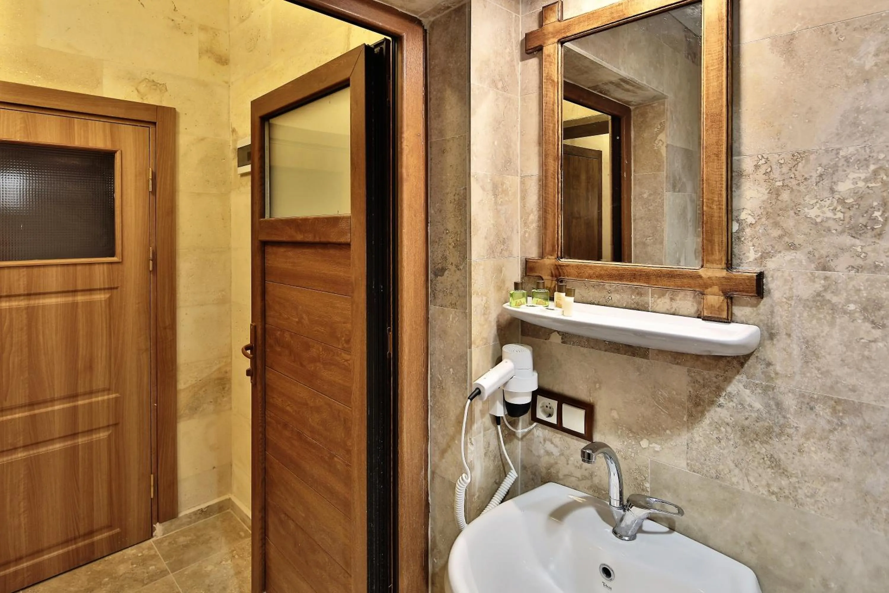 Bathroom in Yusuf Bey House
